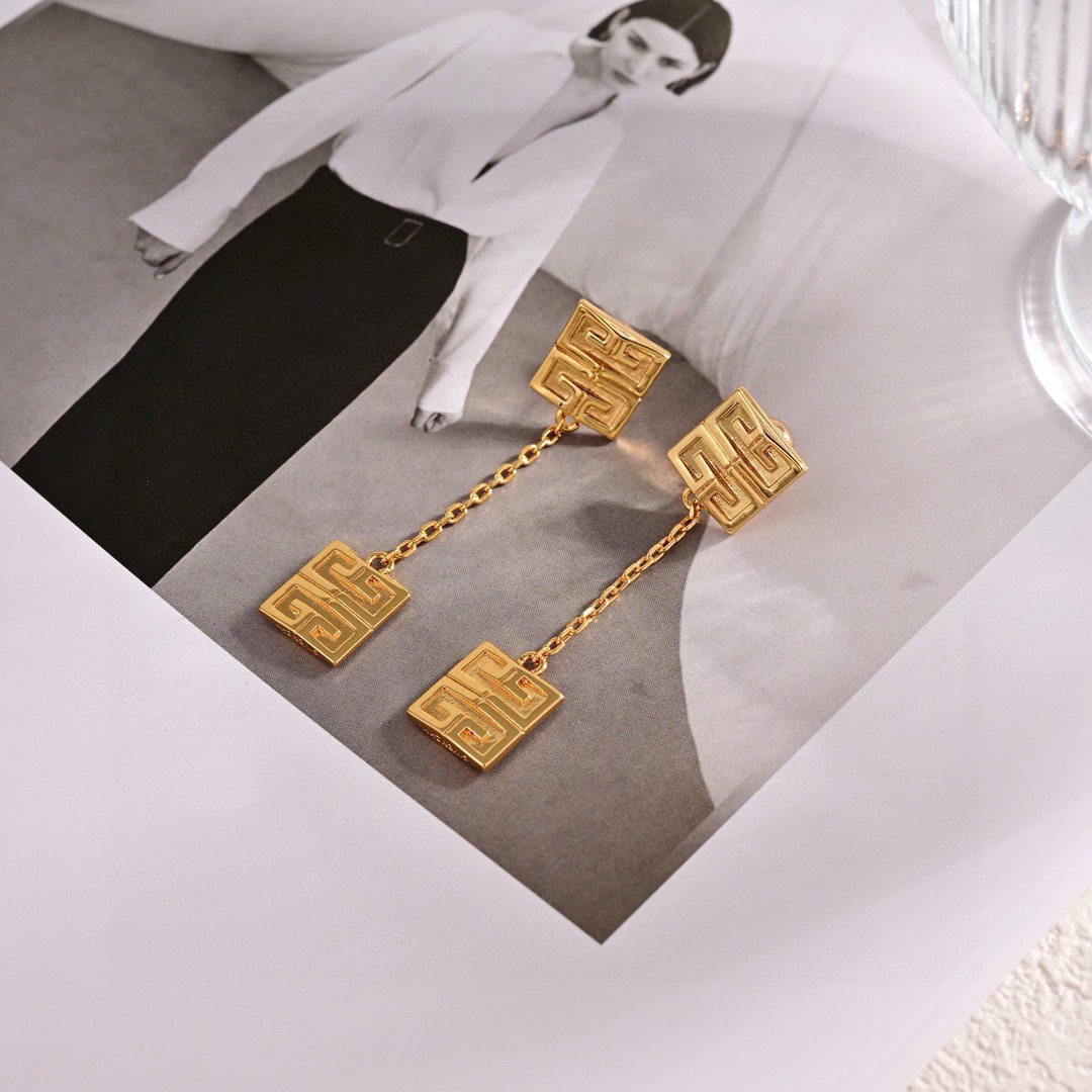 Luxury necklace