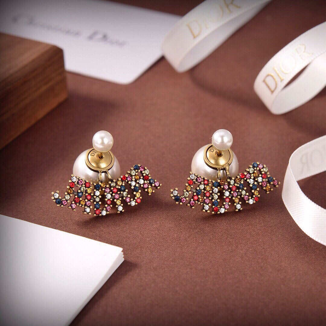 디올 귀걸이 133799 Dior Earrings 썸네일 이미지