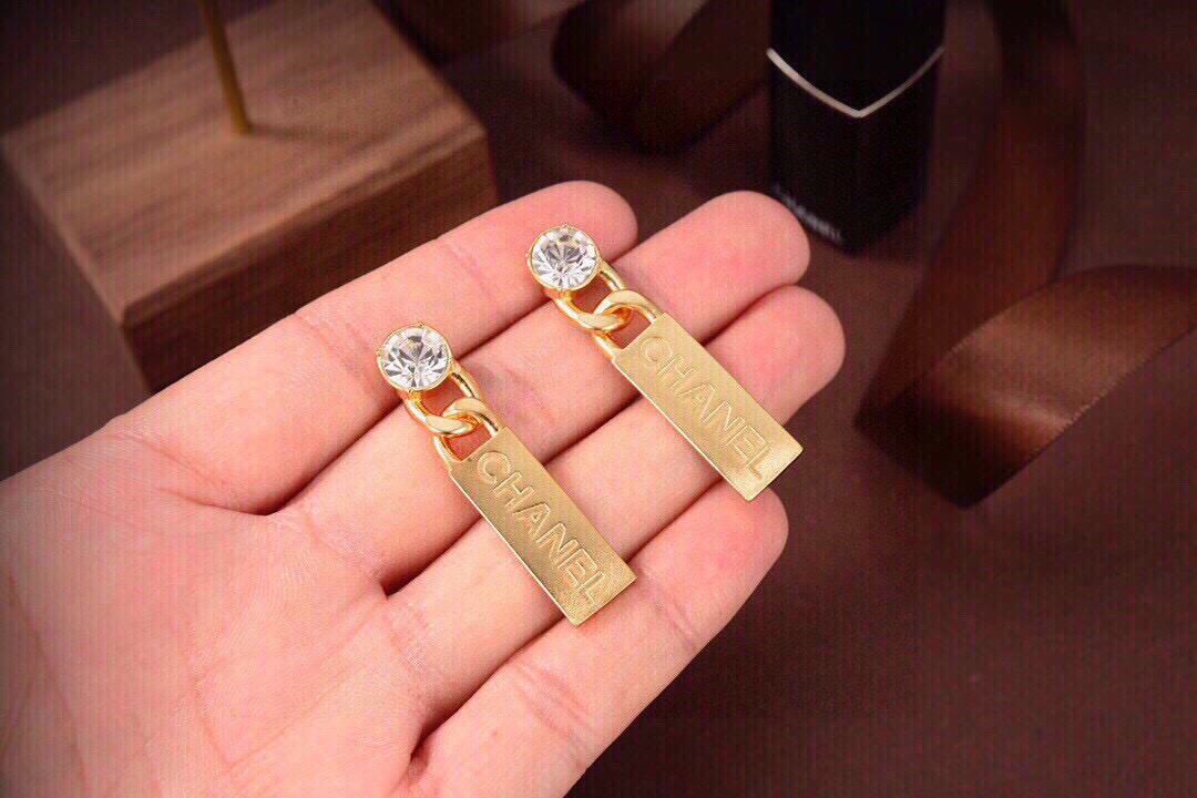 Chanel Haute Couture Haute Joaillerie Fine Jewelry Earrings Necklace 7