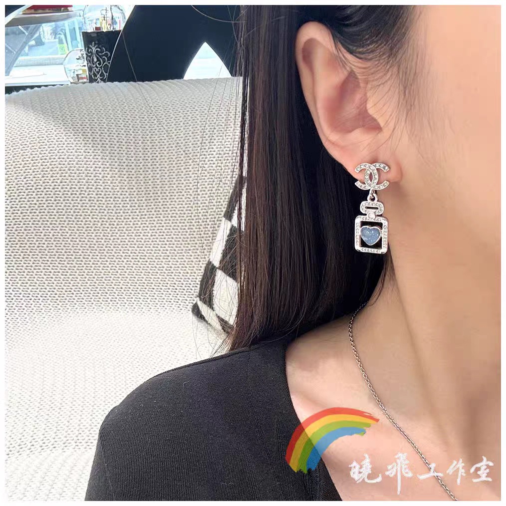 ZP Chanel Chanel earrings earrings ✌️✌️ 2