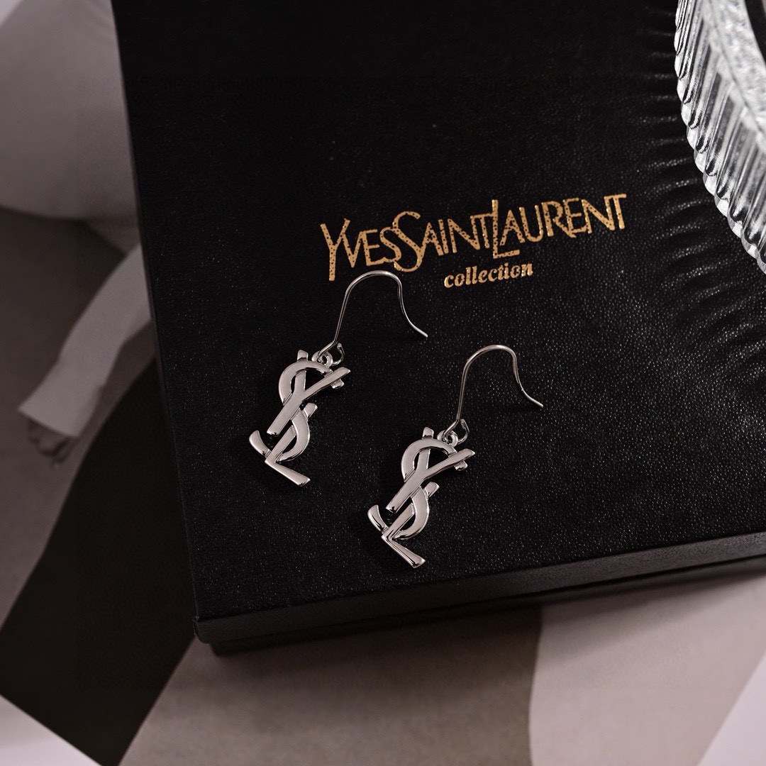 Saint Laurent - Earrings - JRC1E3241CB4A6