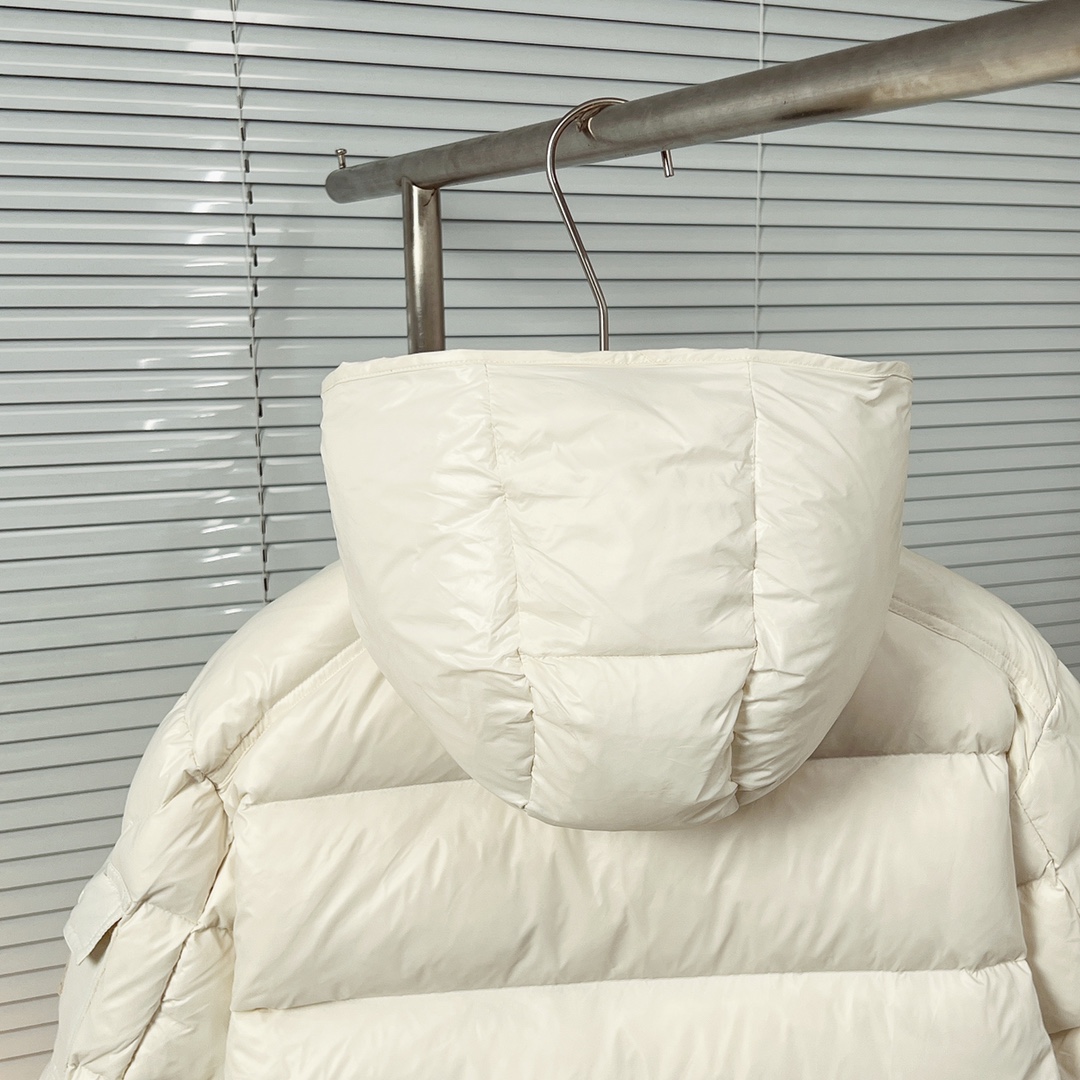 Moncler Mayaクラシックダウンジャケット|高性能・男女兼用・米白色