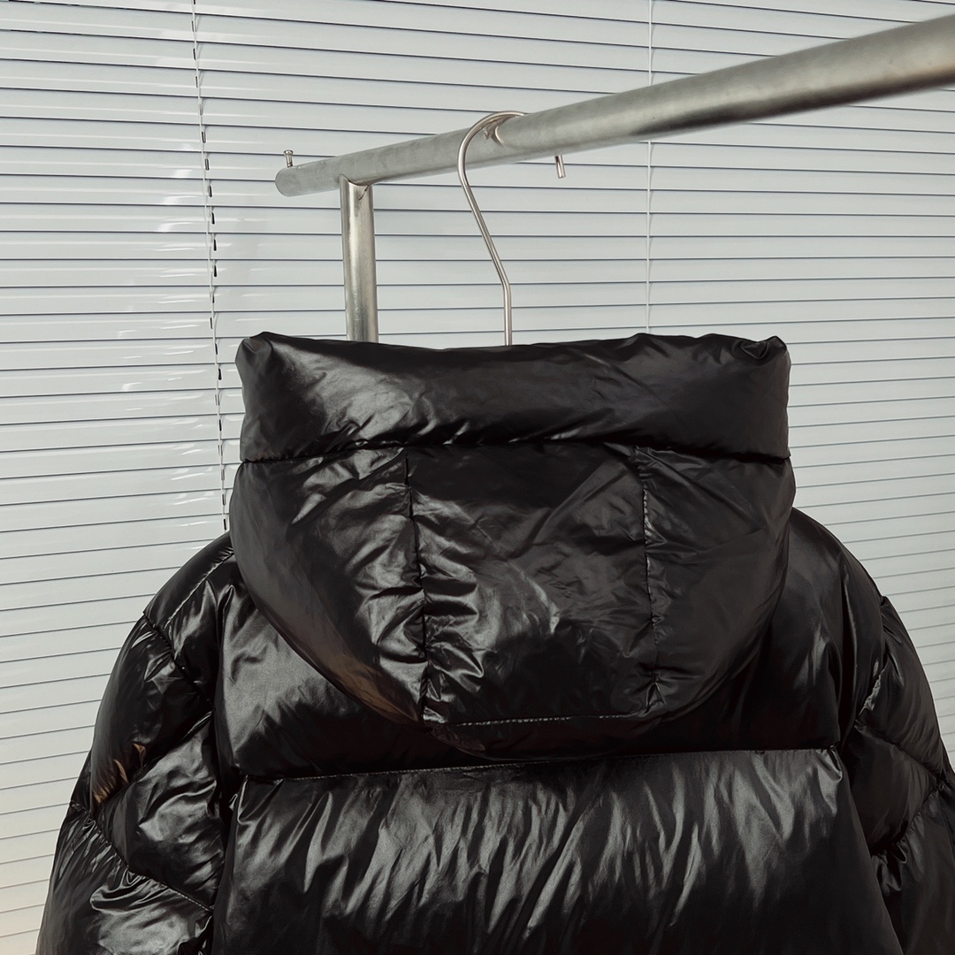 蒙口 M0NTBELIARD 羽绒服 男女兼用 ブラック