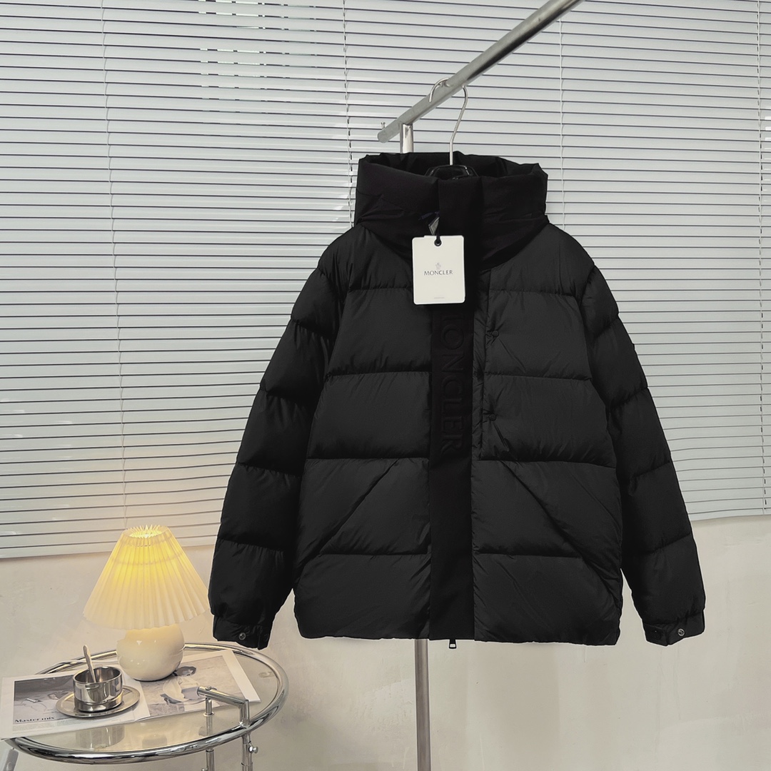 P顶级版本大货挂拍图Moncler/蒙口24Fw黑武士门禁立体浮雕压花字母羽绒服男女同款羽绒服顶级原版款