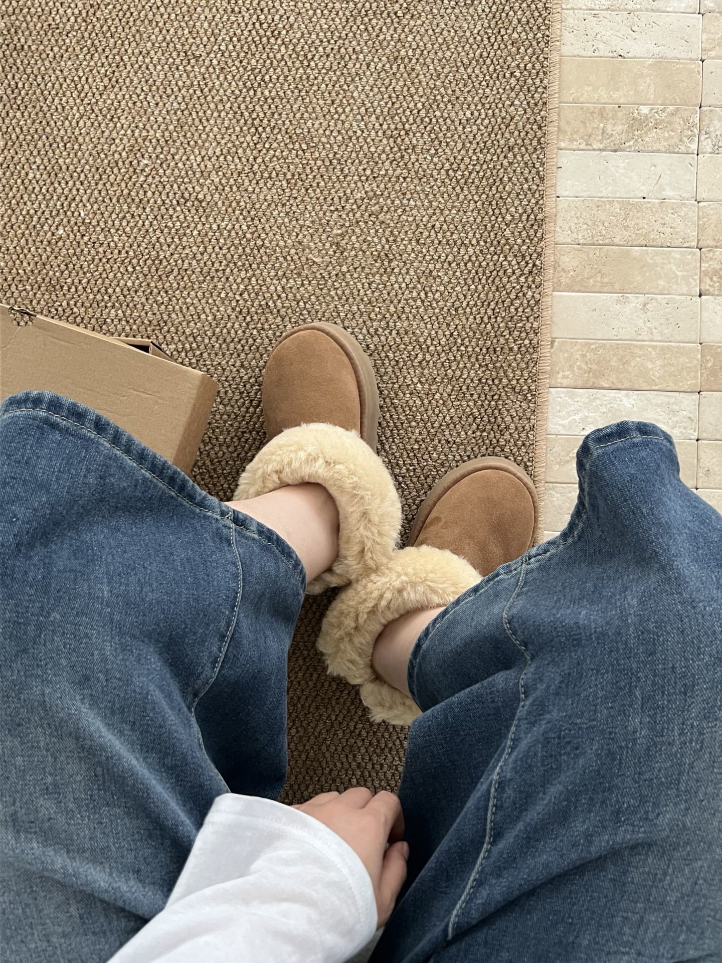 🌹2025秋冬UGG!这双手工编织雪地靴美到我心巴上,两色,35-40码!谁懂啊!终于挖到兼顾颜值、保暖