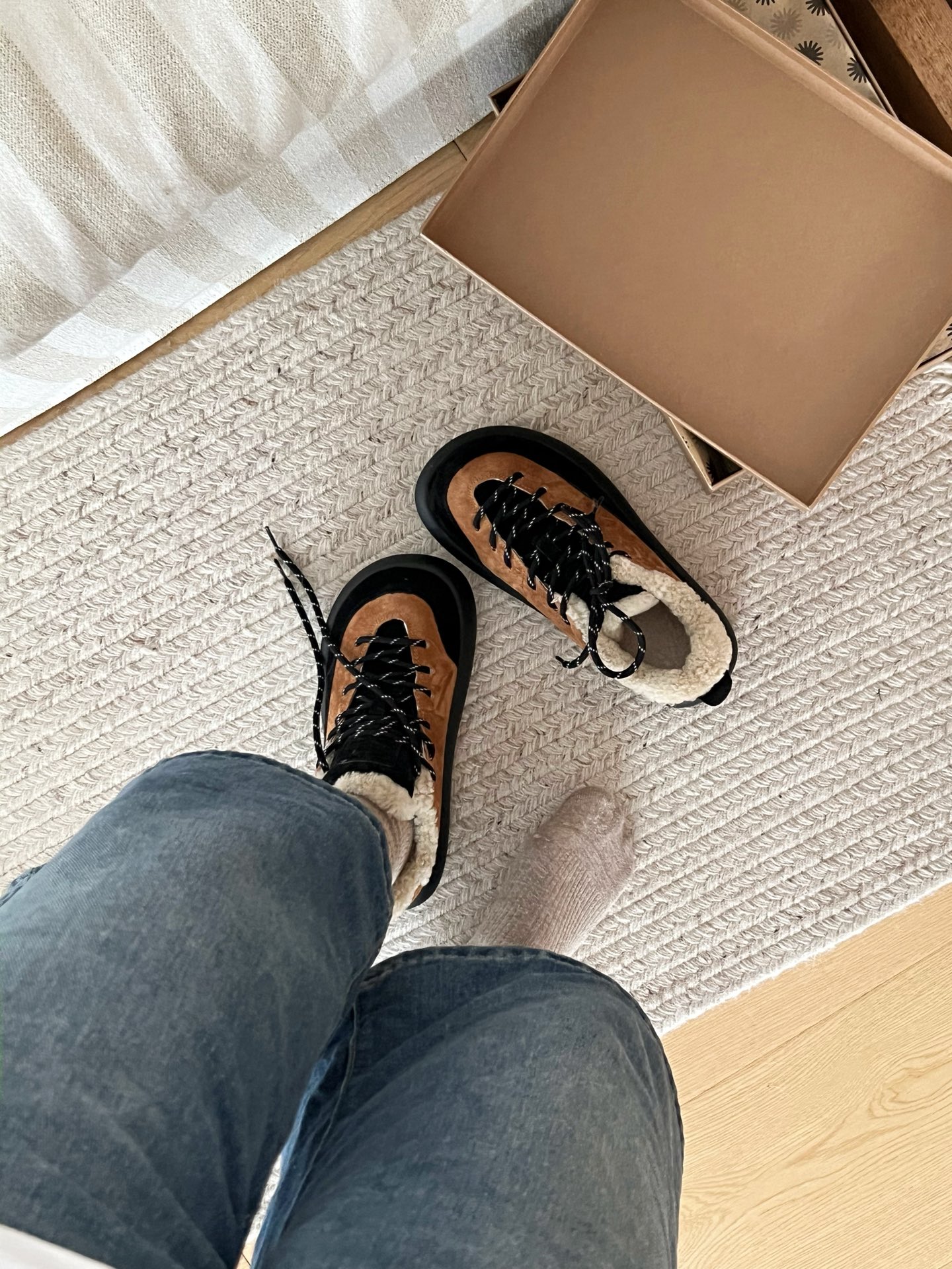 🔥被问爆的「keen」户外面包鞋！这双鞋把「松弛感」焊在脚上了▪️ 鞋面是自带高级感的磨砂皮，质感绝了！