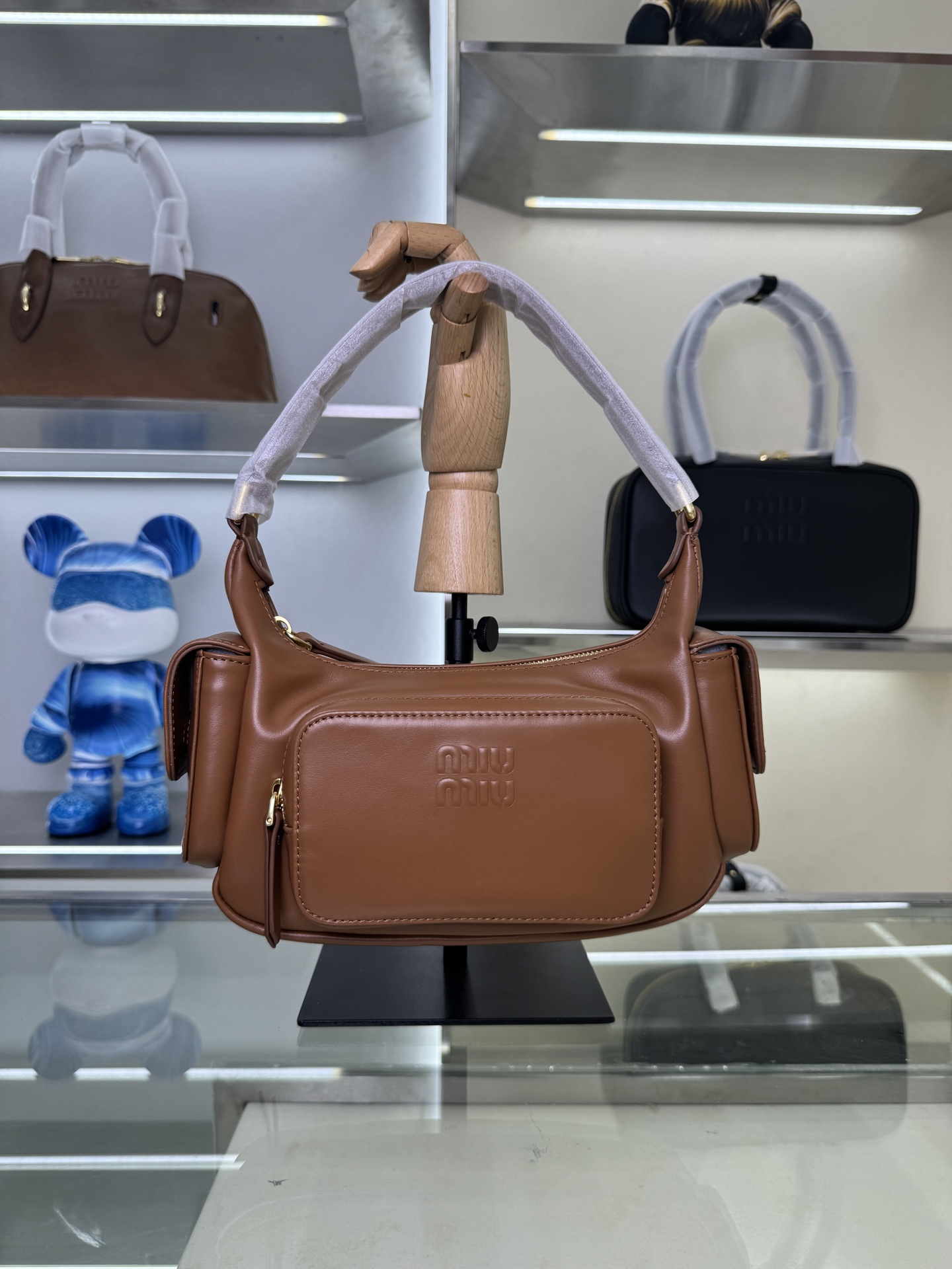 Miu Miu Style Leather Bag Lookbook Reference image 1