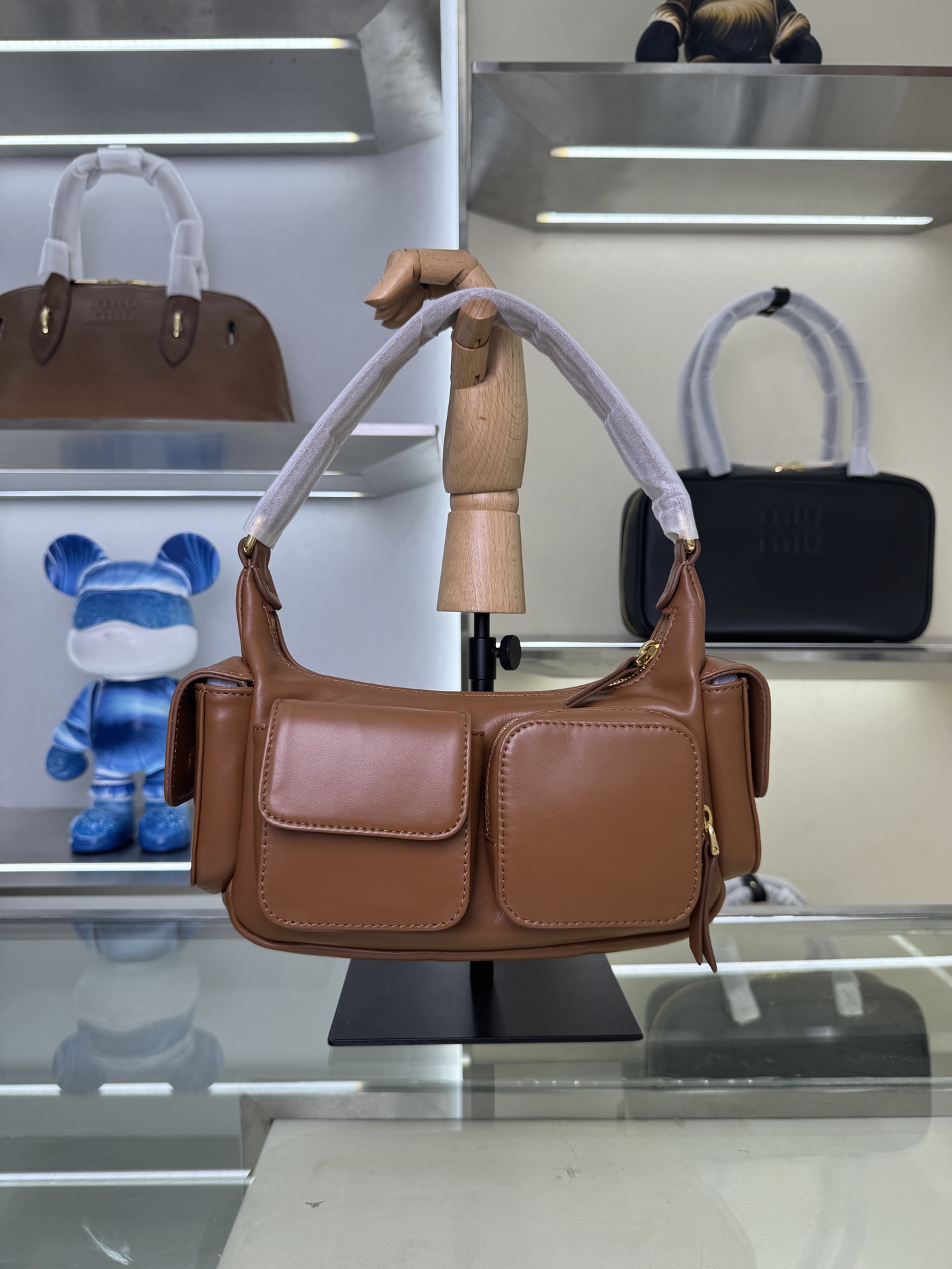 Miu Miu Style Leather Bag Lookbook Reference image 2