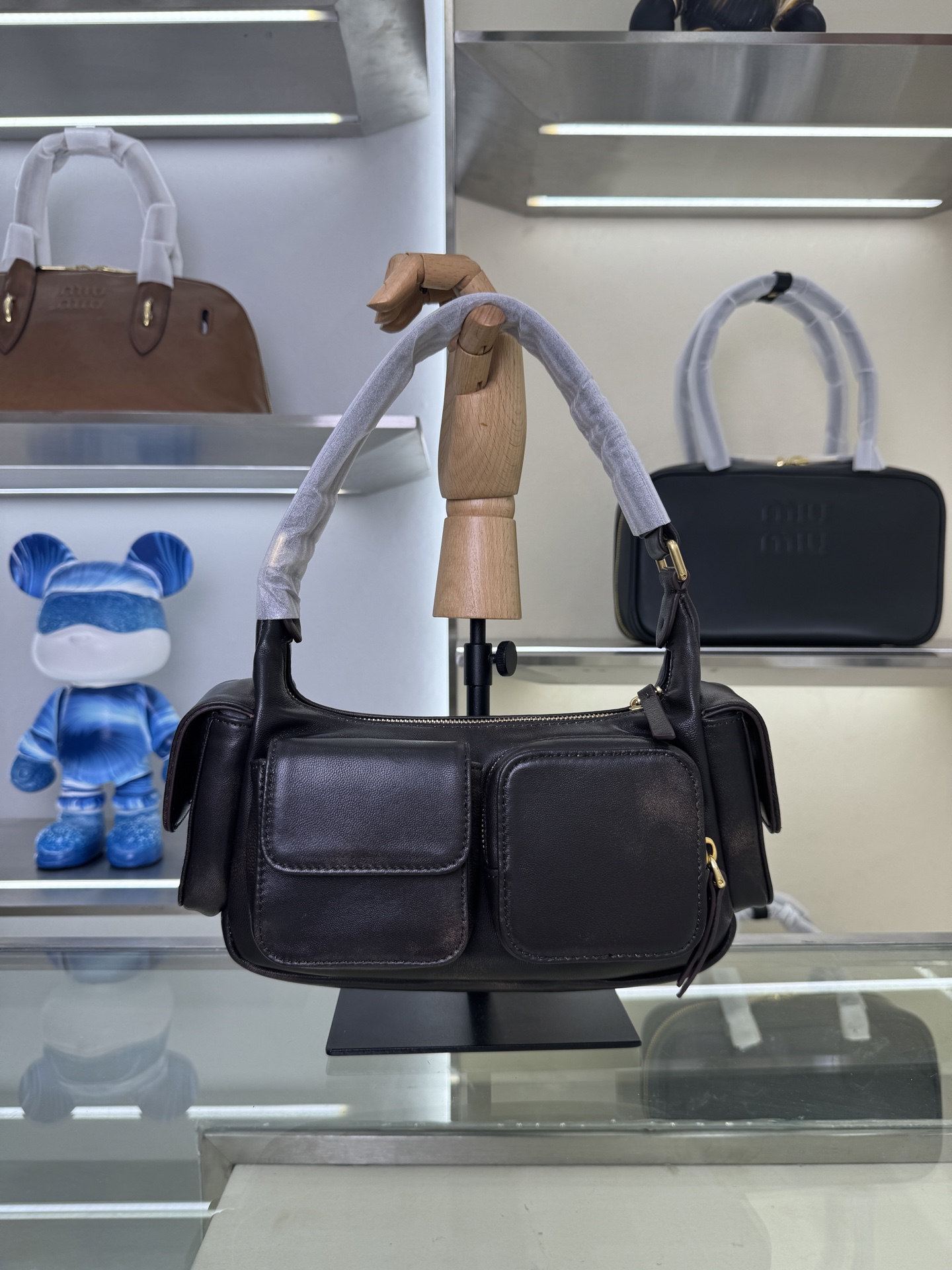 Miu Miu Style Leather Bag Lookbook Reference image 2