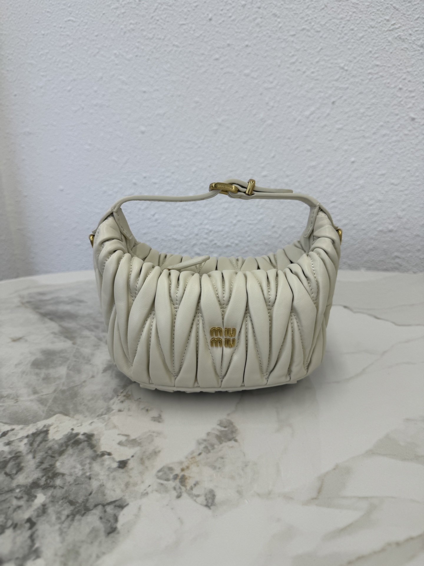 Miu Miu Style White Clutch Lookbook Reference image 1