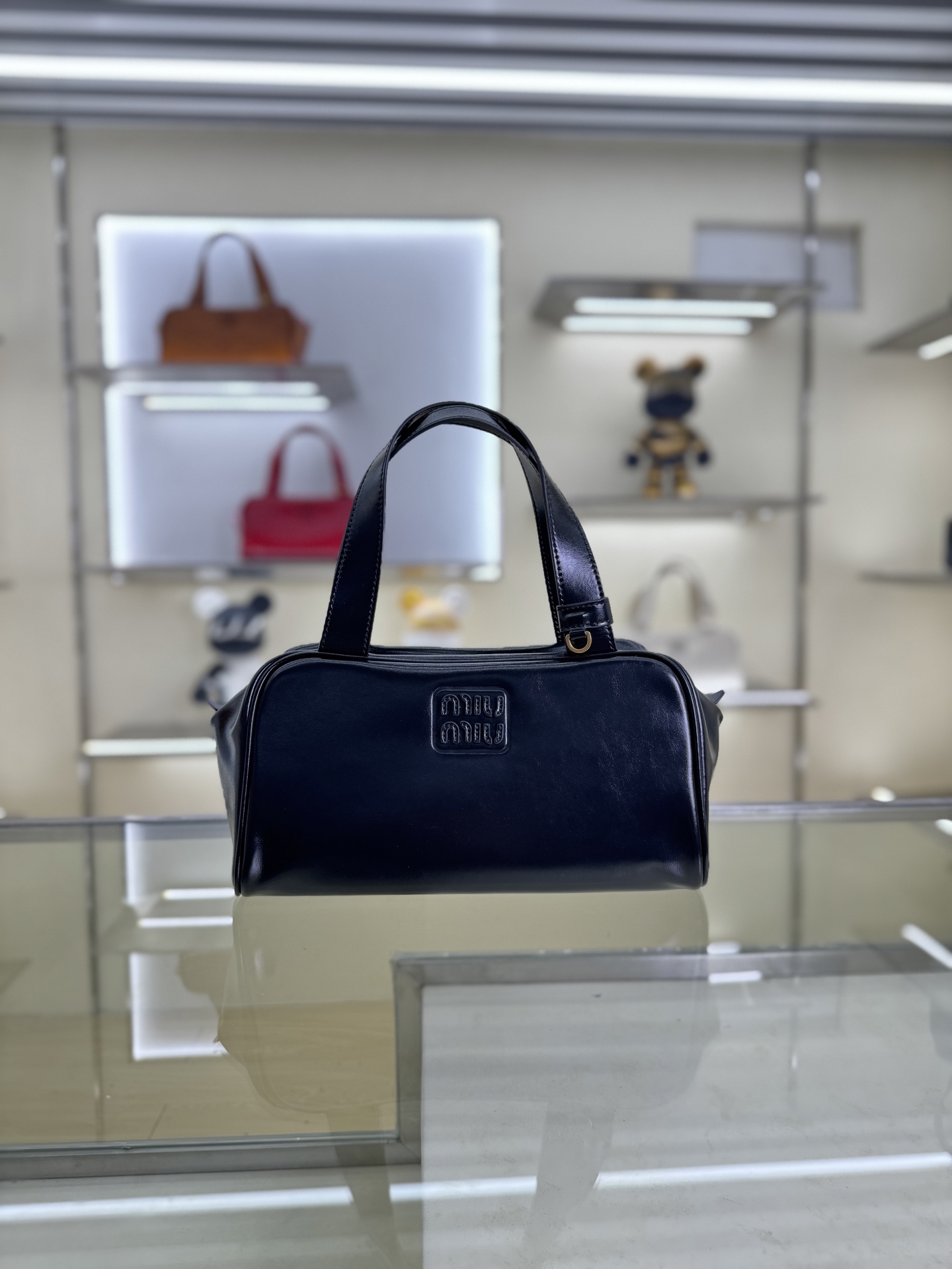 Miu Miu Style Black Leather Bag Lookbook Reference image 1