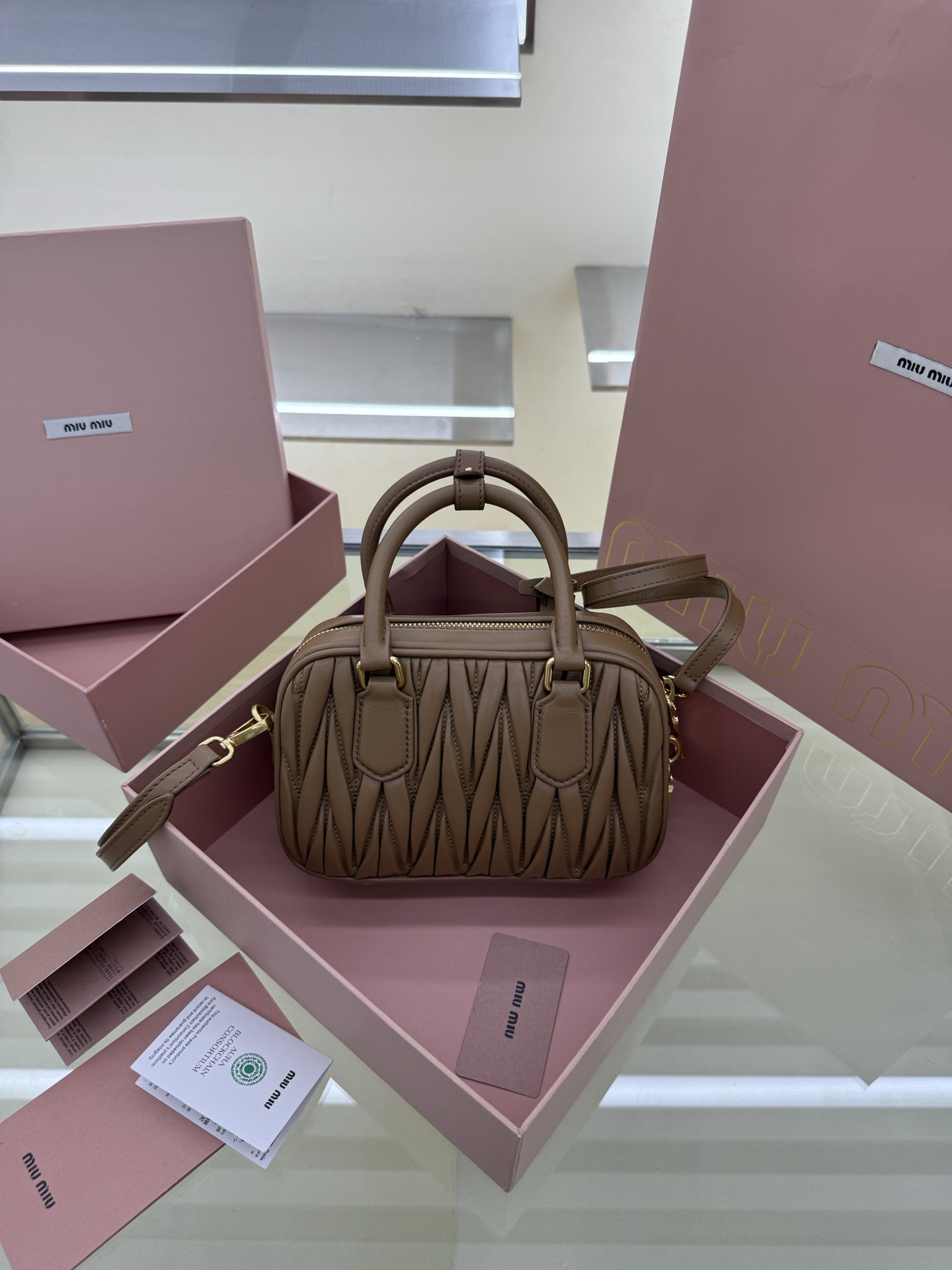 Miu Miu Style Leather Top Handle Bag Lookbook Reference image 2