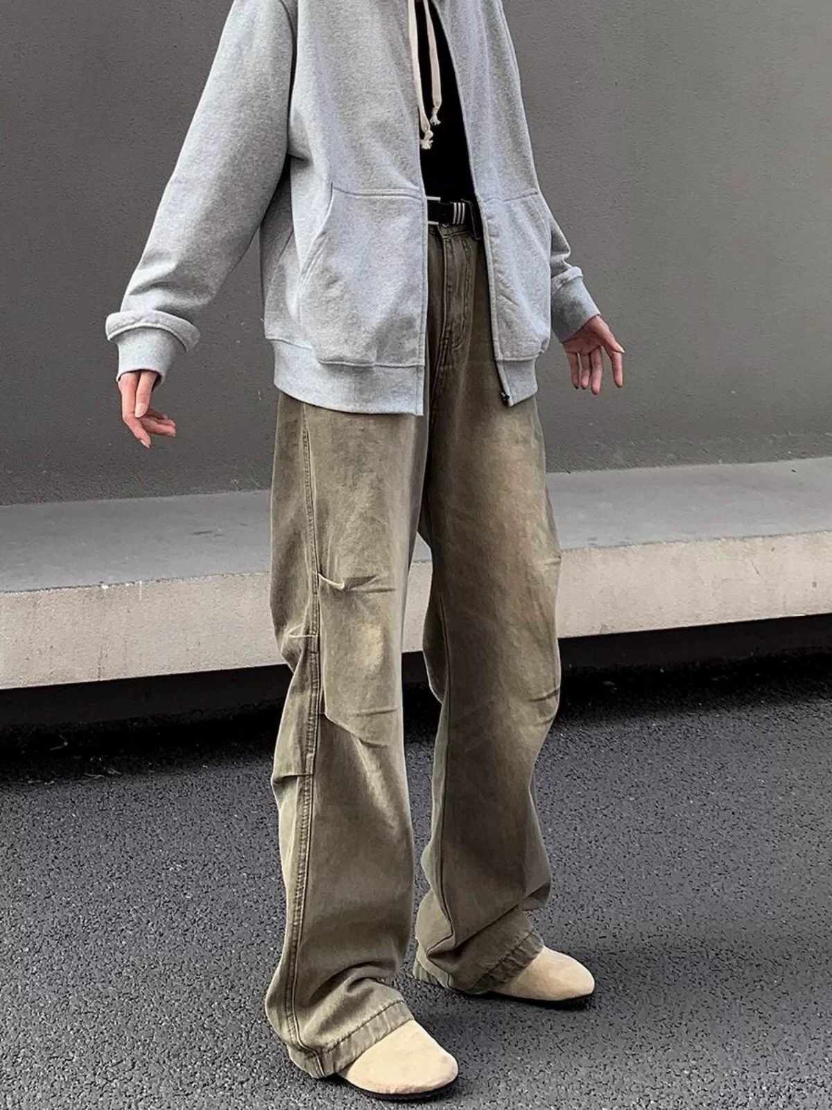 High-Quality American Jeans: Stylish, Comfortable, and Versatile for All Body Types. - 图片 7