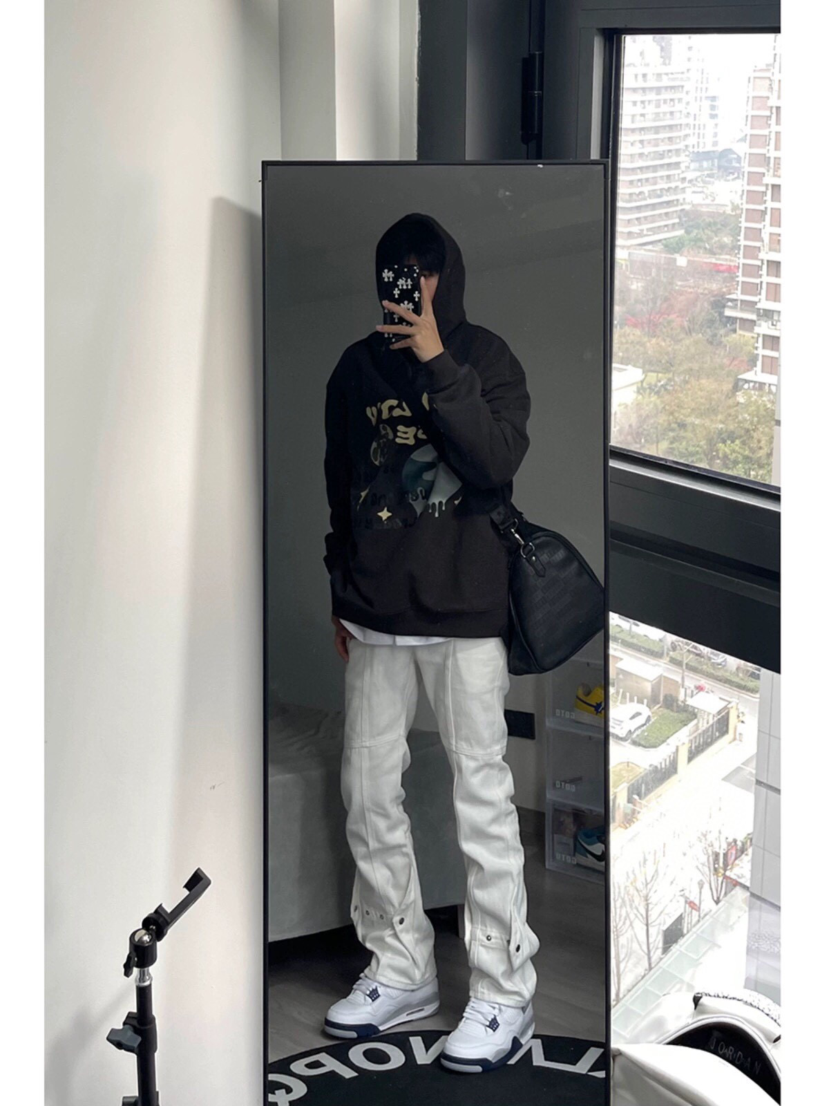 FOG High Street Tweeded Pants: Versatile, Comfortable, and Stylish in Black & White - 图片 5