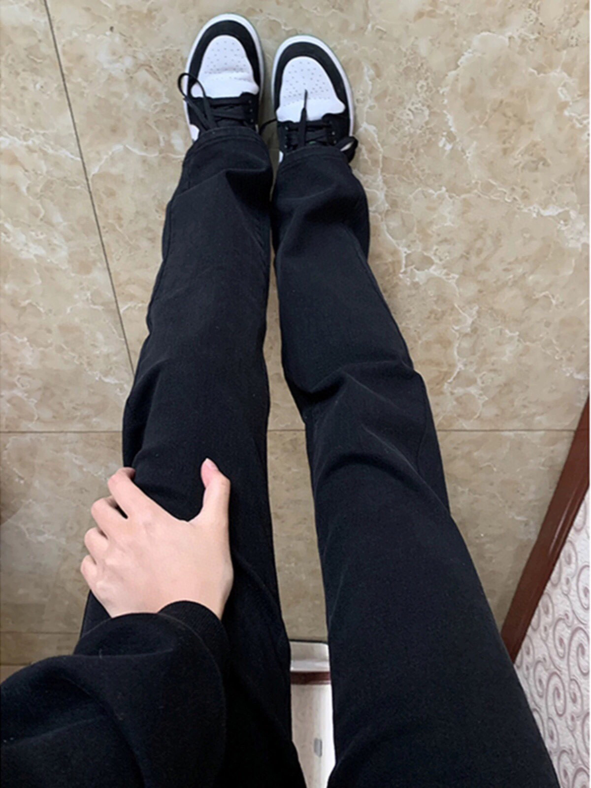 FOG High Street Black-Bulleted Jeans: Comfortable and Versatile Unisex Pants in Various Sizes - 图片 4