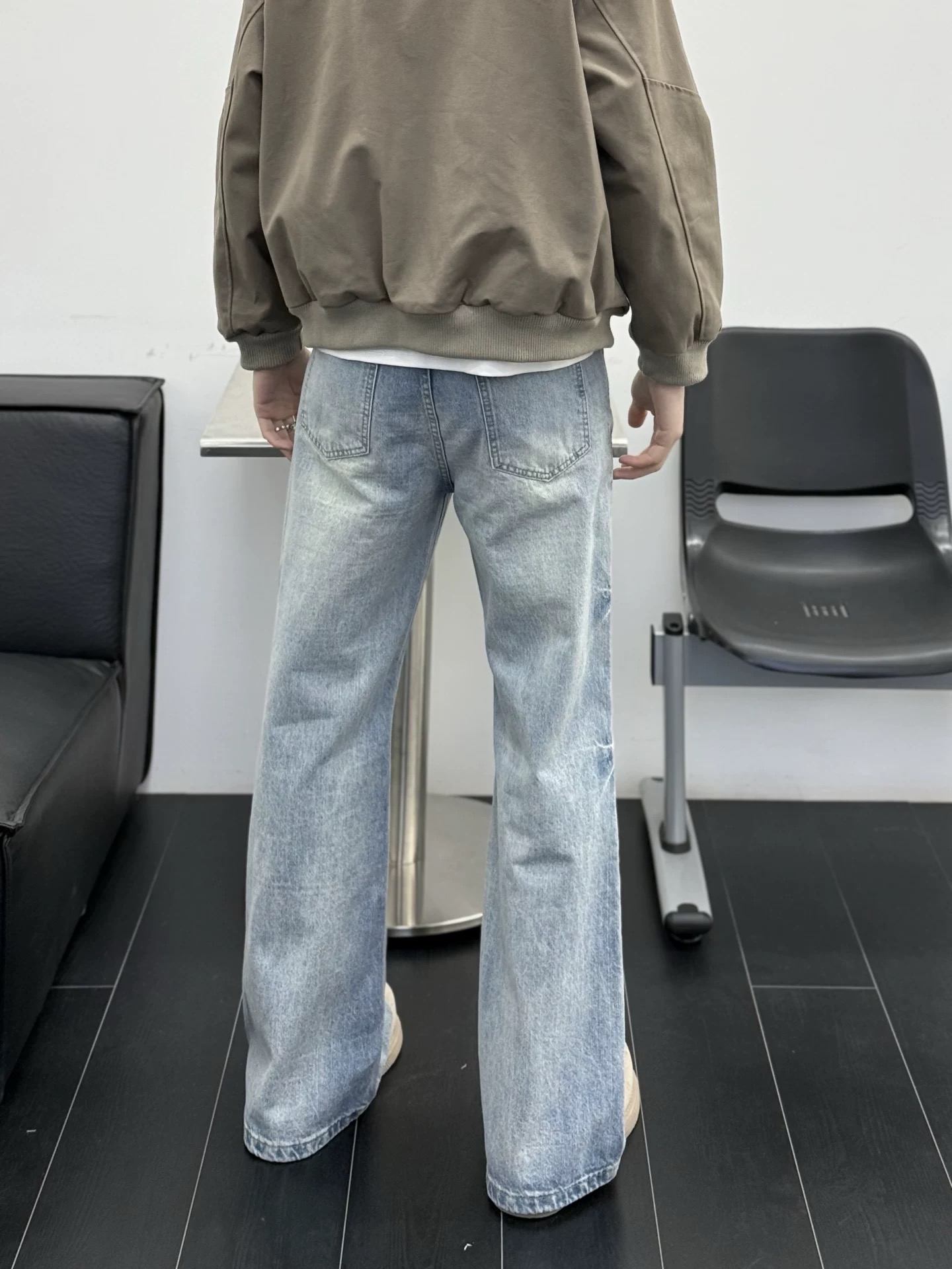 Alternative view of Jeans XK3341 11673