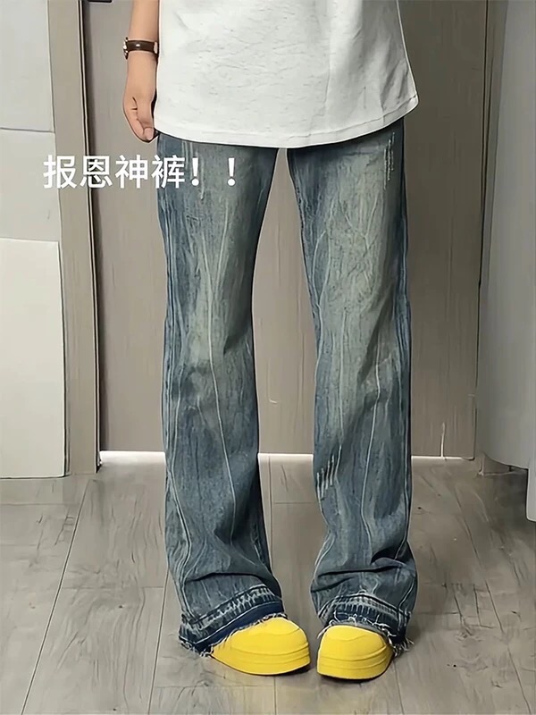 90💰 🔛款号XK3411‼️
美式复古猫抓痕水洗牛仔裤男女夏季cleanfit微喇裤vibe直筒裤，面料定制经过一流的高工艺水洗 ，质地紧密 色泽均匀 纹理清晰，上身非常舒适 直筒版型 可显高显瘦遮肉 ，适合各种身材 百搭不挑人，不管您什么体型 四季可穿百搭神裤 男生女生都可轻松驾驭 情侣款！
颜色：蓝色
尺码：S-XXXL
     身高	          体重	  建议码数
155-165CM	80-100斤	S
160-170CM	100-120斤	M
160-175CM	120-135斤	L
165-180CM	135-150斤	XL
170-185CM	150-165斤	2XL
175-190CM	165-180斤	3XL