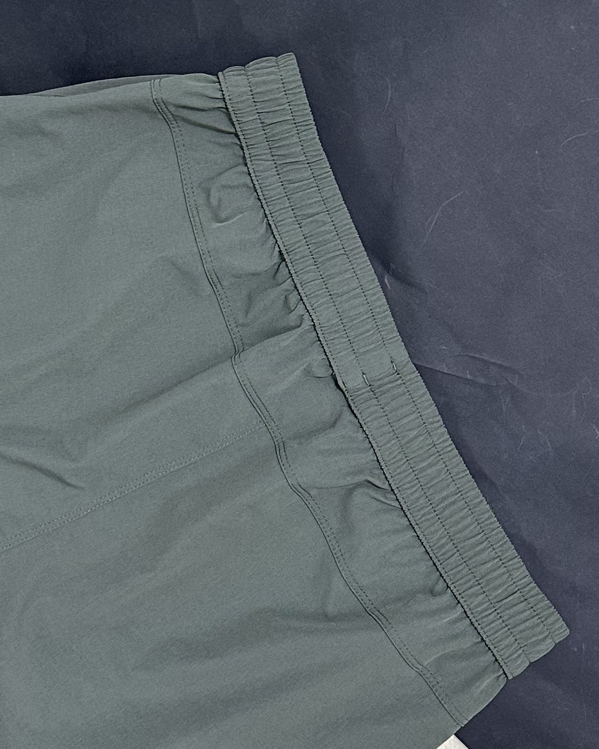 Descente Men's Hiking Pants - Water Repellent, Slim Fit, and Durable 7 i1746636792428 5329 0 5