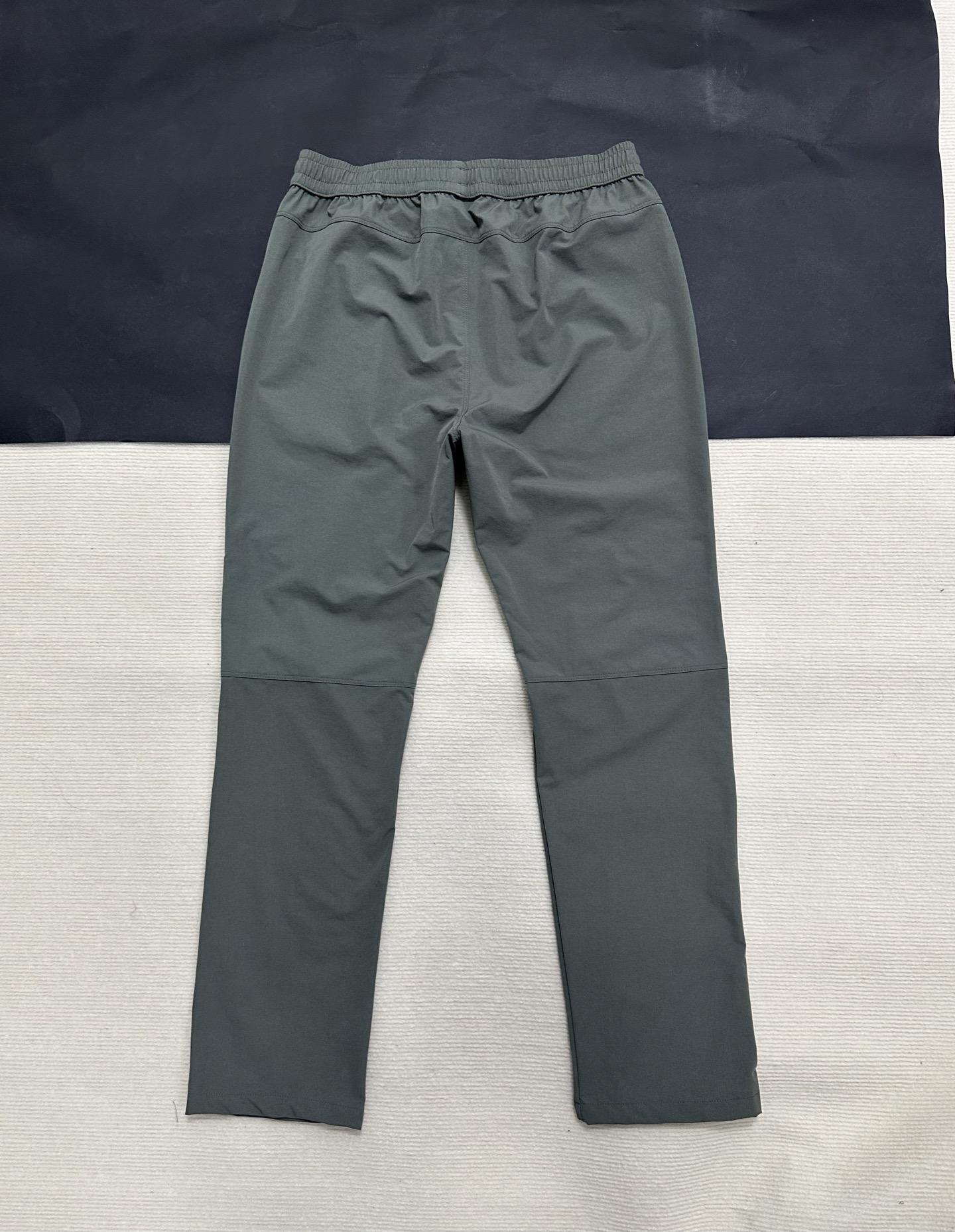 Descente Men's Hiking Pants - Water Repellent, Slim Fit, and Durable 5 i1746636793543 1343 0 3