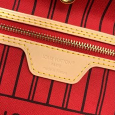 【顶级原单】 款号:M46987钢扣 本款 Neverfull 中号托特包为柔软 Monogram 帆布勾 【顶级原单】 款号:M46987钢扣 本款 Neverfull 中号托特包为柔软 Monogram 帆布勾