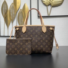 【顶级原单】 款号:M46979钢扣 这款Neverfull PM包将永恒的设计和经典细节结合在一起。由Monog 【顶级原单】 款号:M46979钢扣 这款Neverfull PM包将永恒的设计和经典细节结合在一起。由Monog
