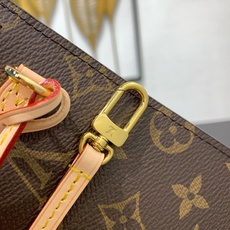 【顶级原单】 款号:M41180新版 钢扣 本款 Neverfull 大号托特包为 Damier Eben 【顶级原单】 款号:M41180新版 钢扣 本款 Neverfull 大号托特包为 Damier Eben