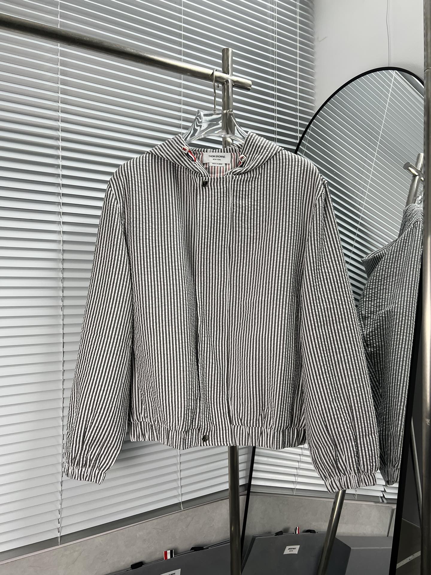 TB 2023 chaqueta deportiva de hombre con capucha y cremallera para otoño, estilo casual con rayas de popelín, chaqueta …