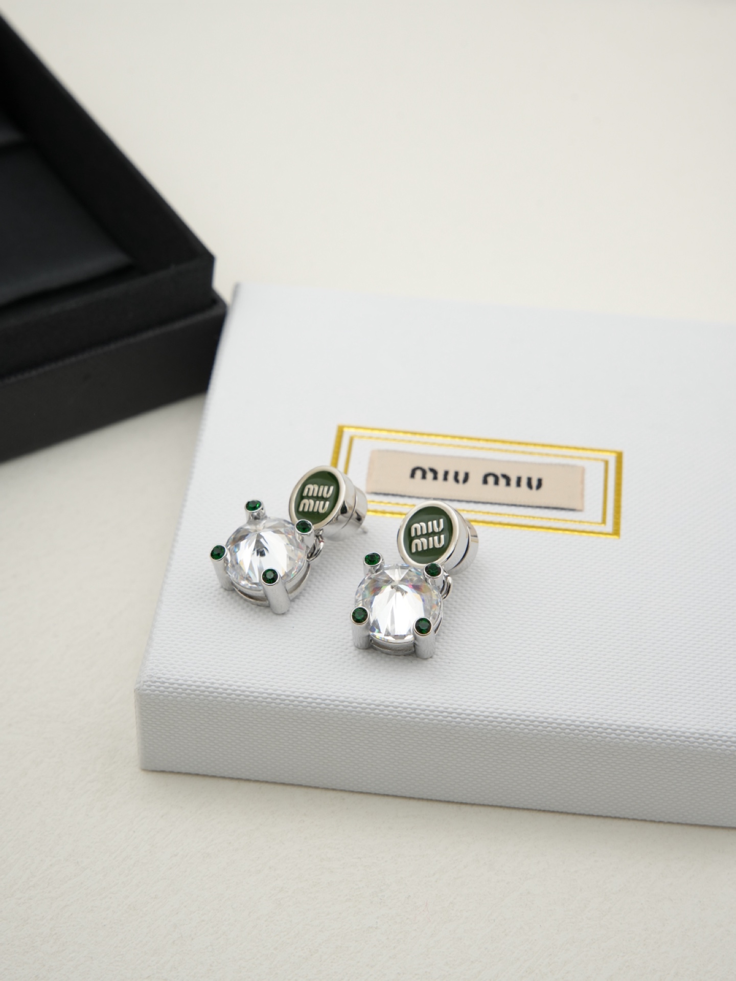 미우미우 귀걸이 135670 Miu Miu Earrings 썸네일 이미지