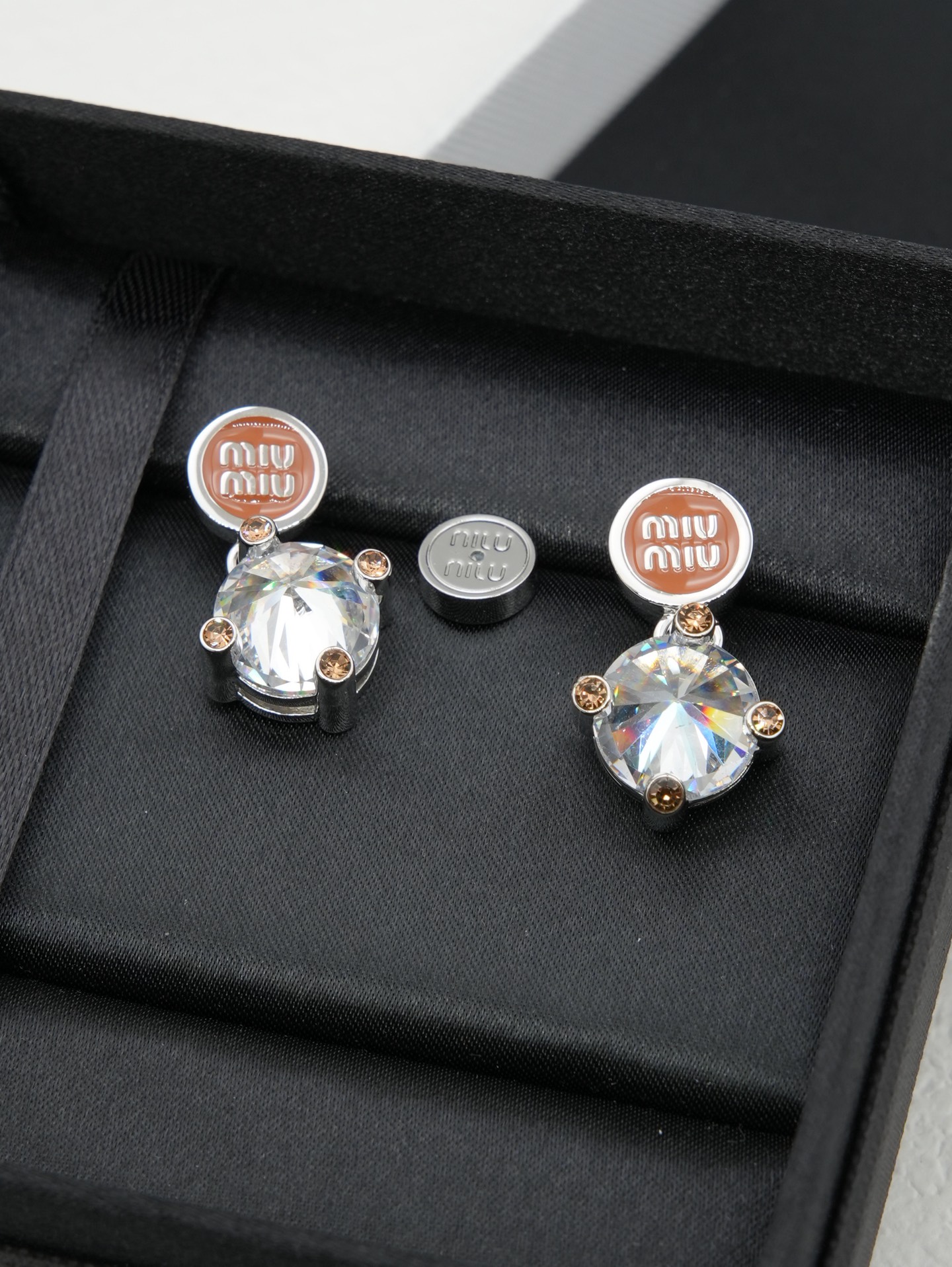 미우미우 귀걸이 135669 Miu Miu Earrings 썸네일 이미지