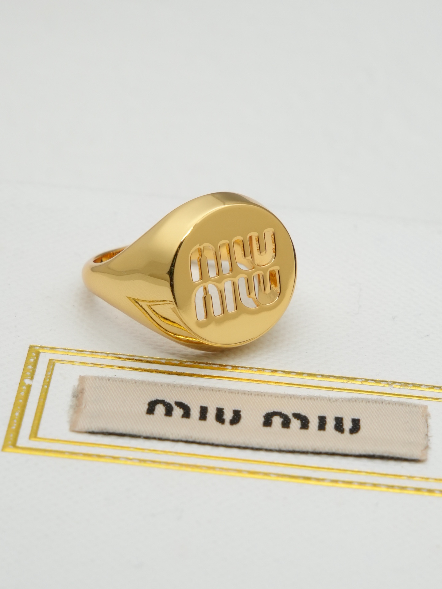 미우미우 반지 135664 Miu Miu Ring 썸네일 이미지