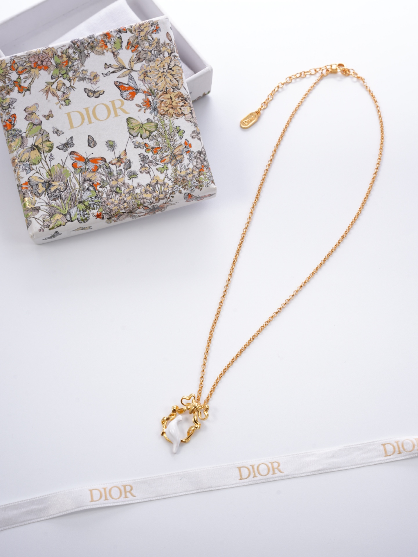 디올 목걸이 134963 Dior Necklace 썸네일 이미지