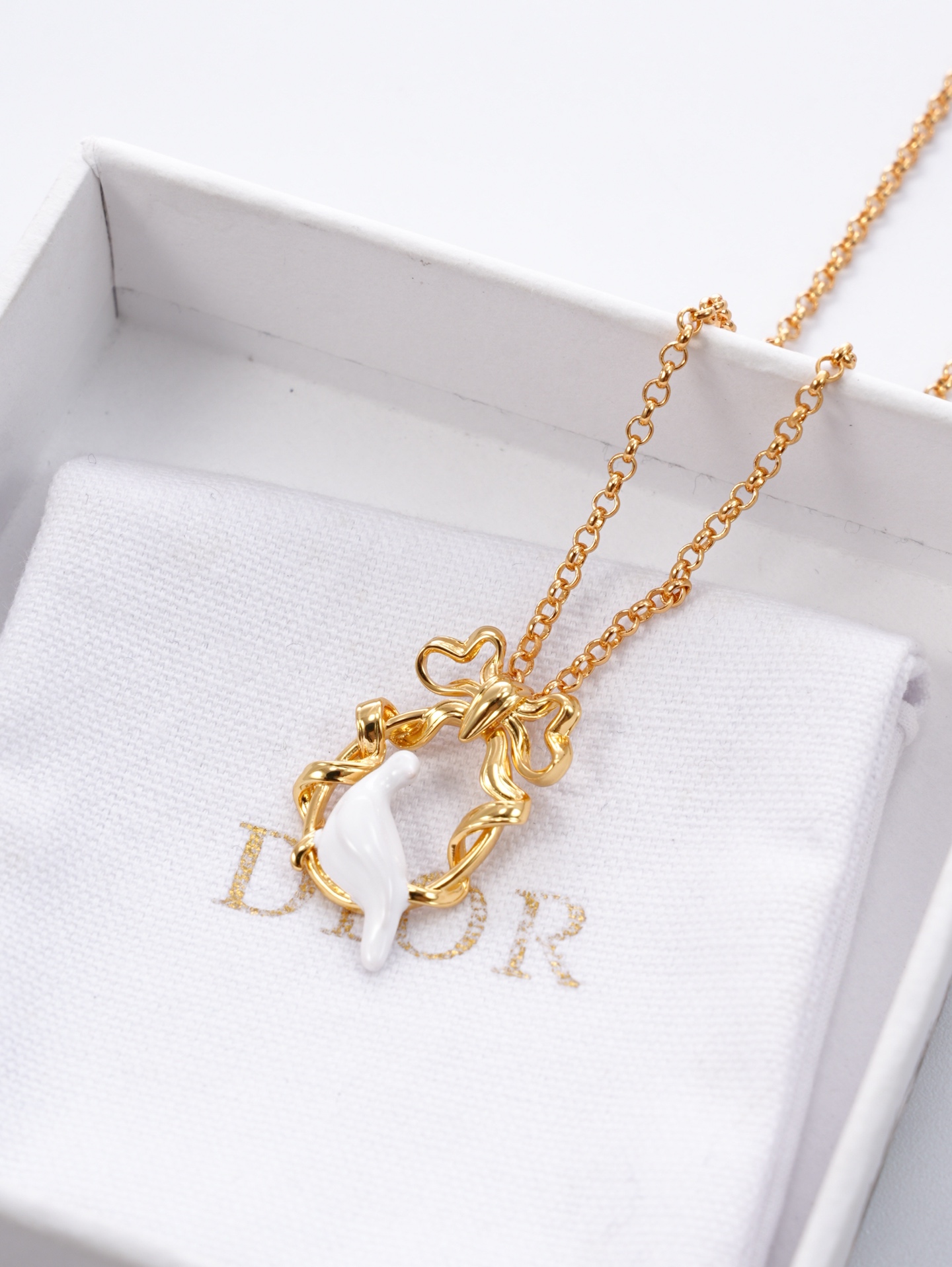 디올 목걸이 134963 Dior Necklace 썸네일 이미지