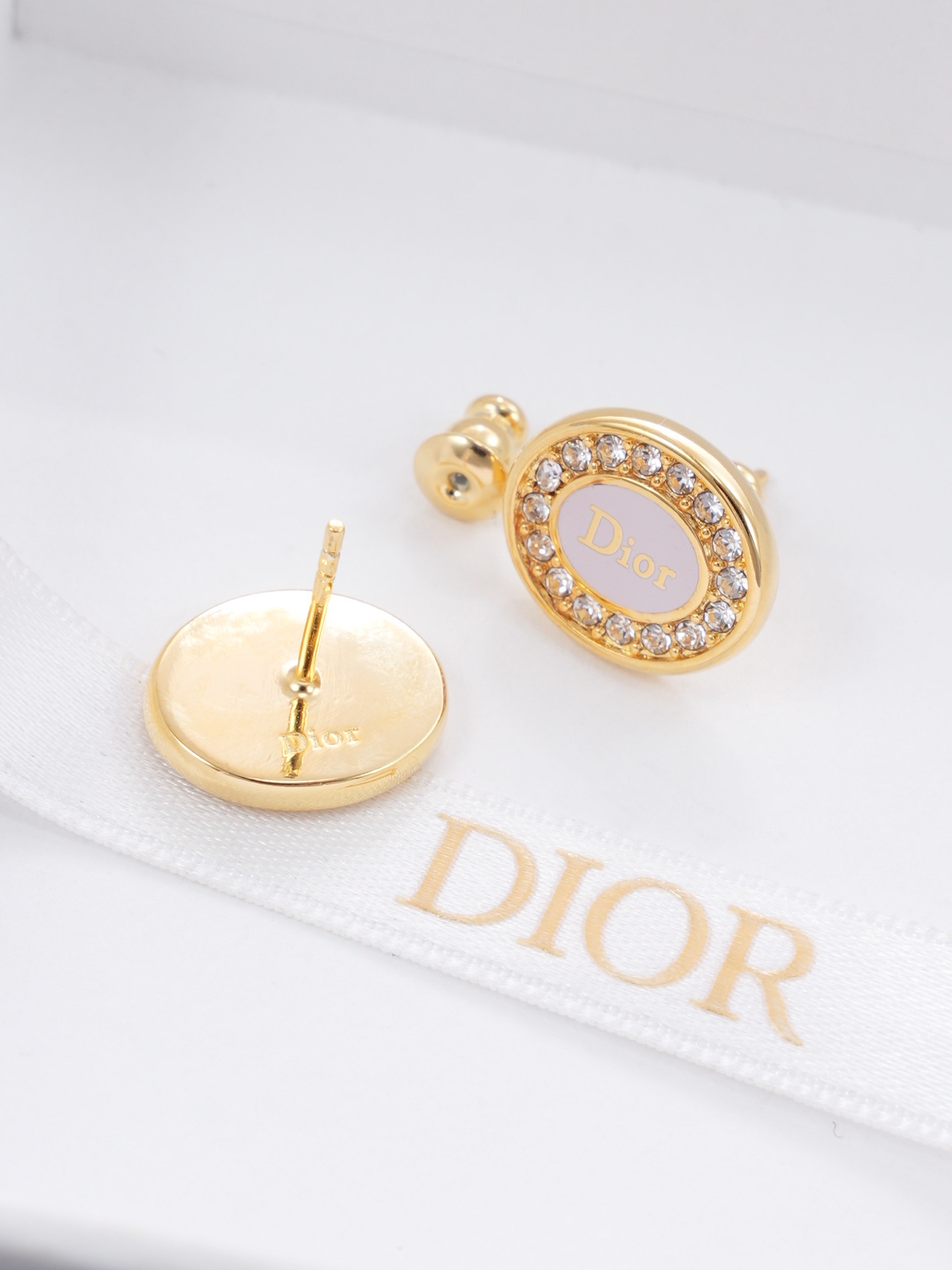 디올 귀걸이 134750 Dior Earrings 썸네일 이미지