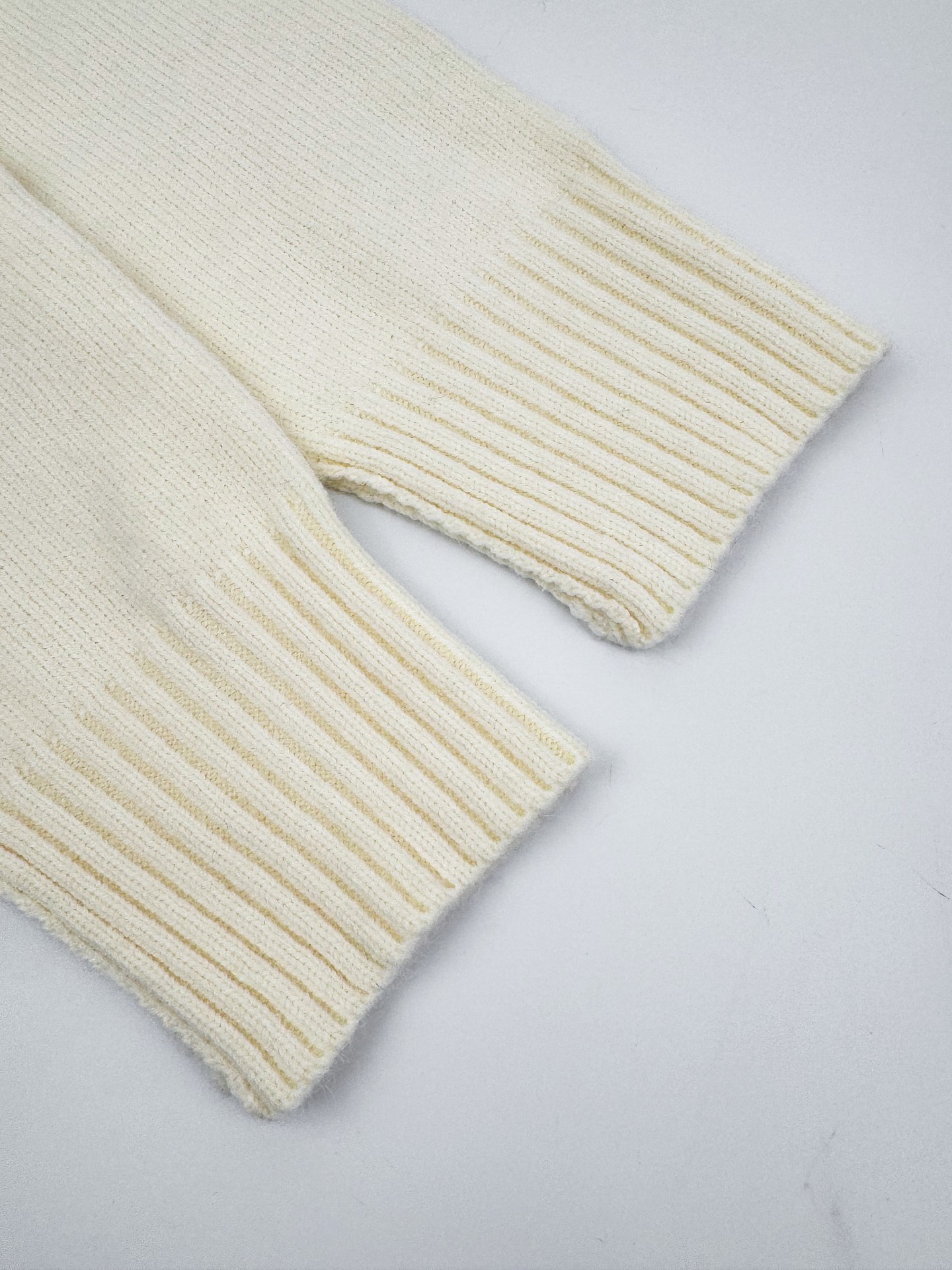 아미 남성 가디건 155397 AMI Cardigan 상세 이미지 6