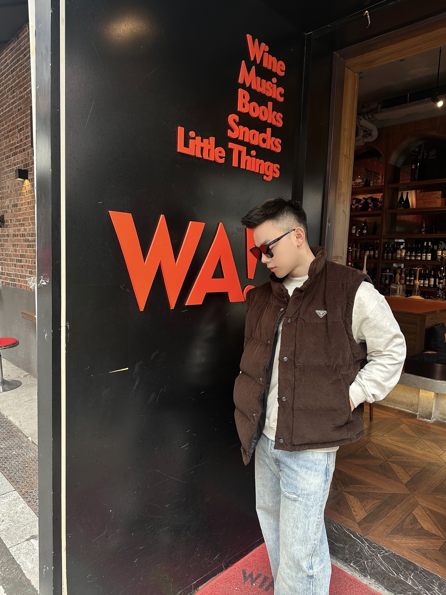 羽绒服 【 马甲面模特图 】