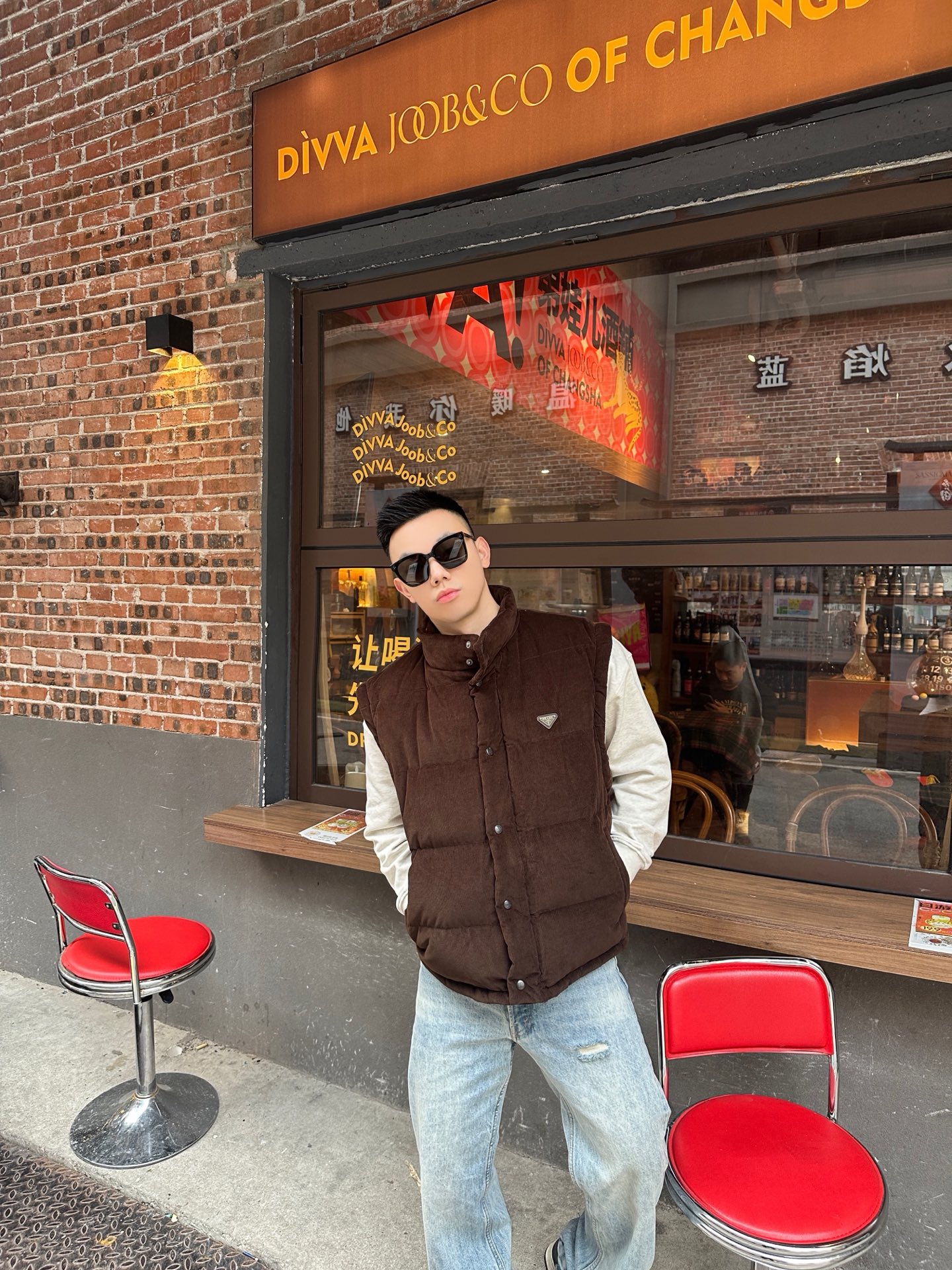 羽绒服 【 马甲面模特图 】