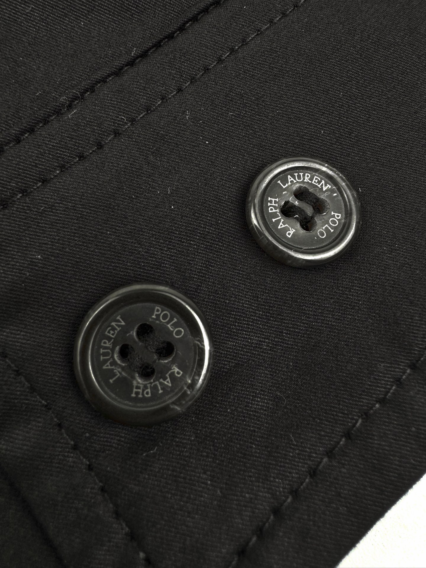 RAlPh Lauren 刺绣拉链夹克定制全棉双股小细斜雅致布 柔软丝滑 舒适贴肤 以纯粹到极致的黑调作