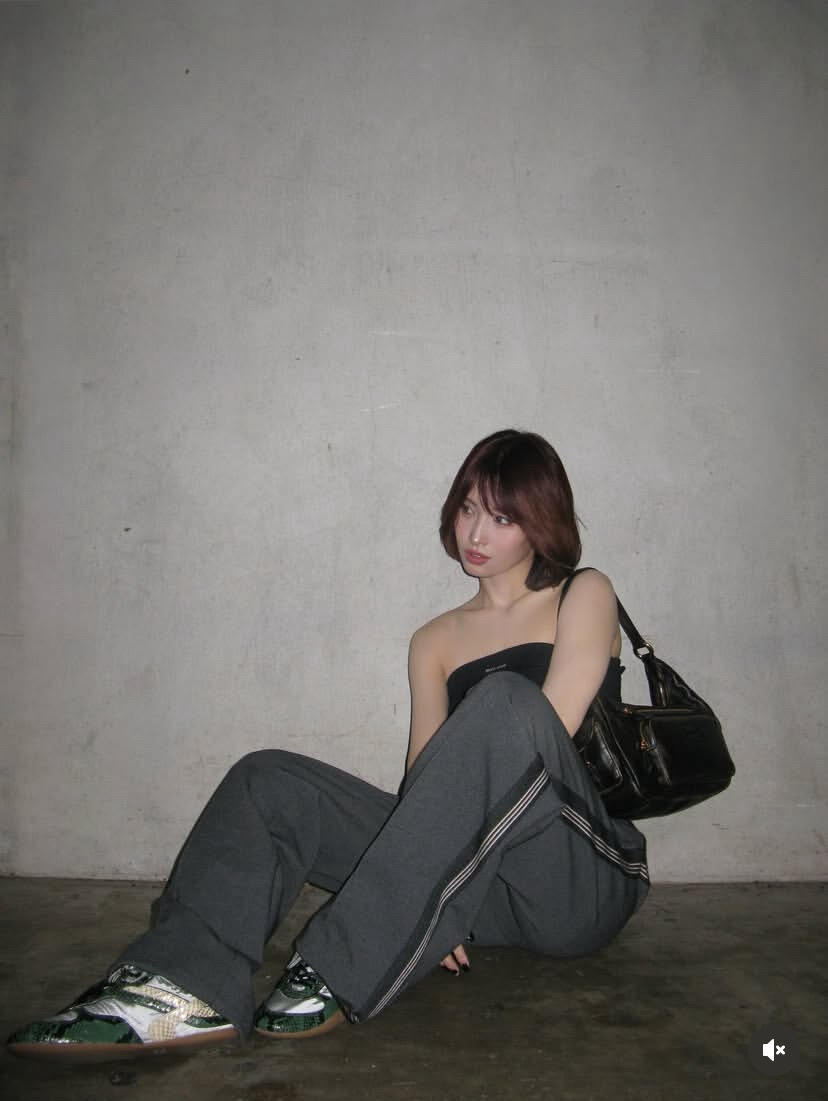 隔天 【 女模特图 】