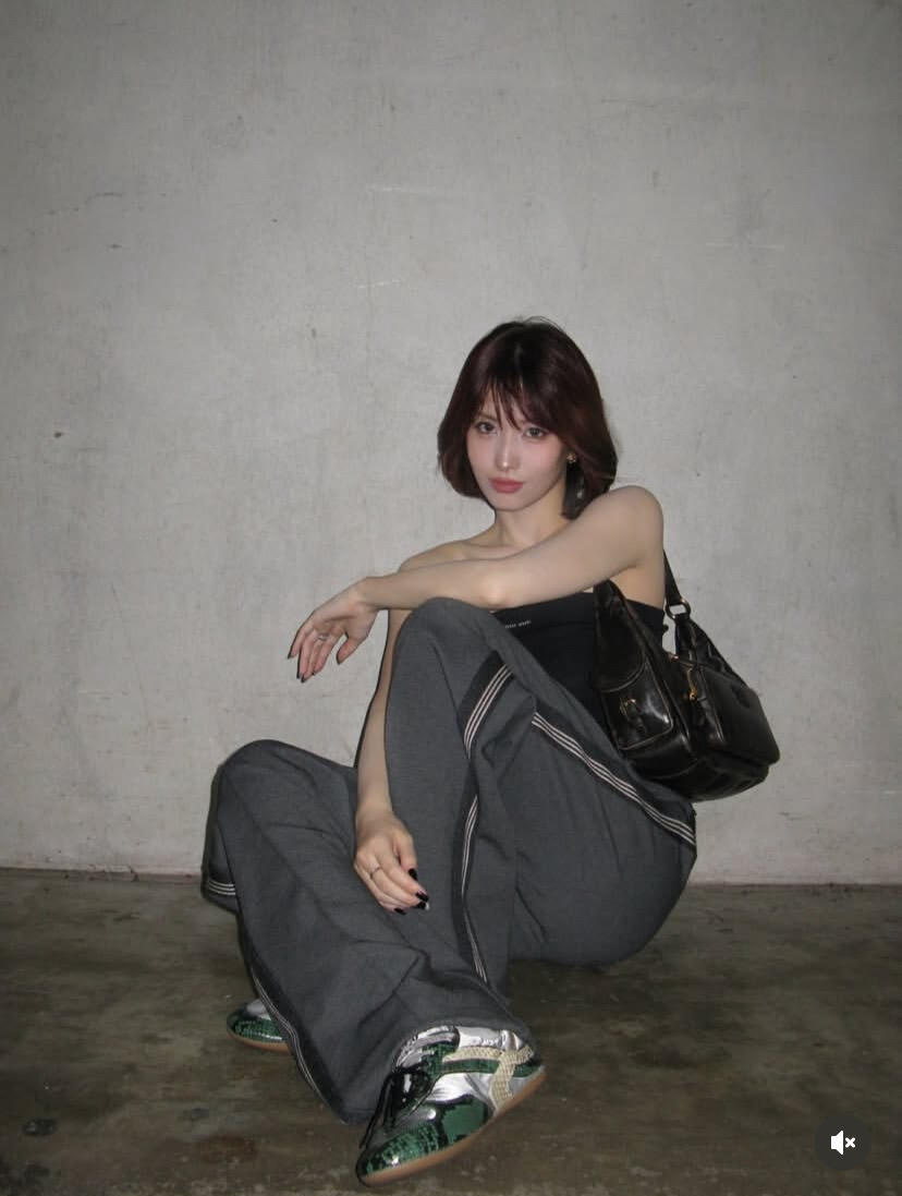 隔天 【 女模特图 】