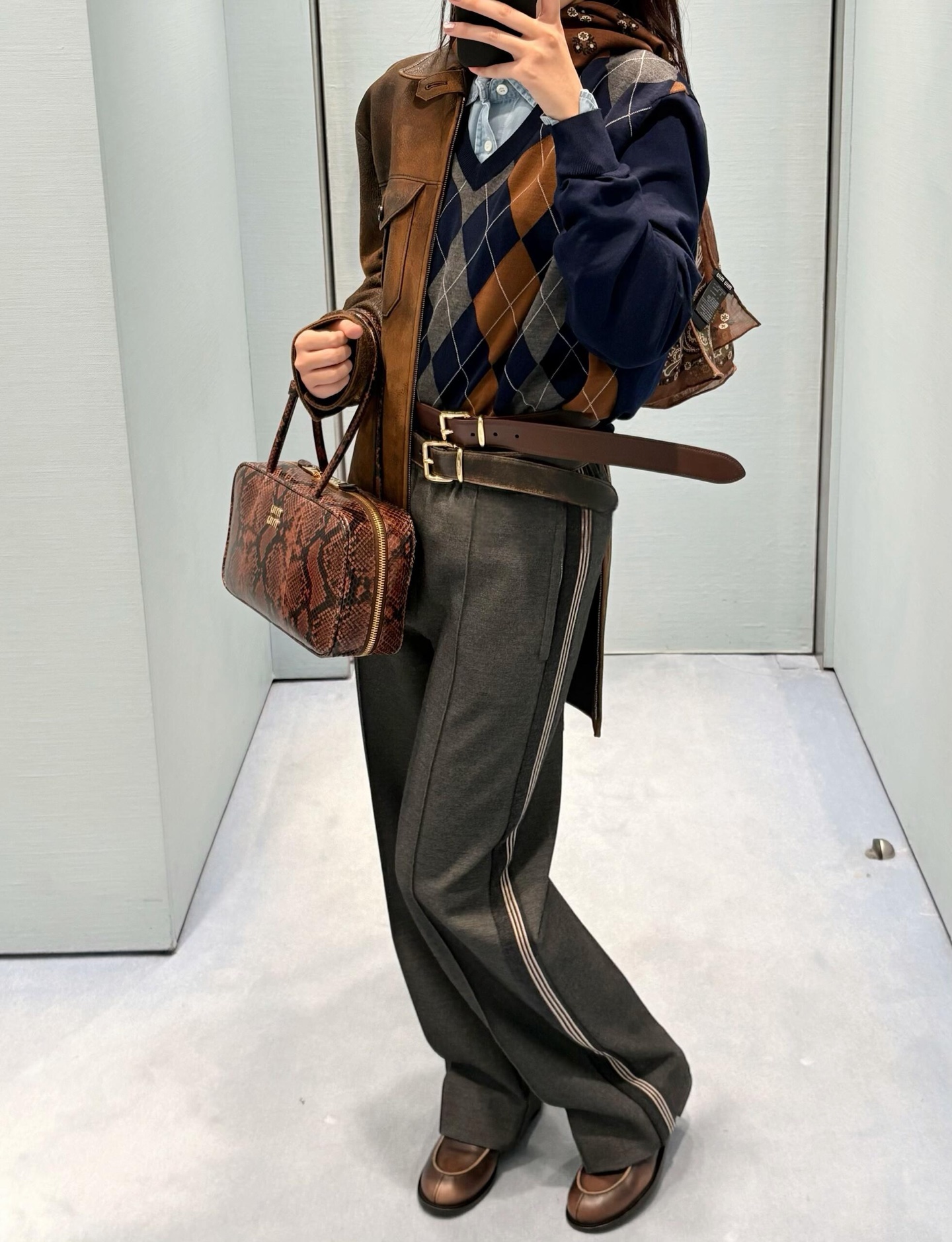 隔天 【 女模特图 】