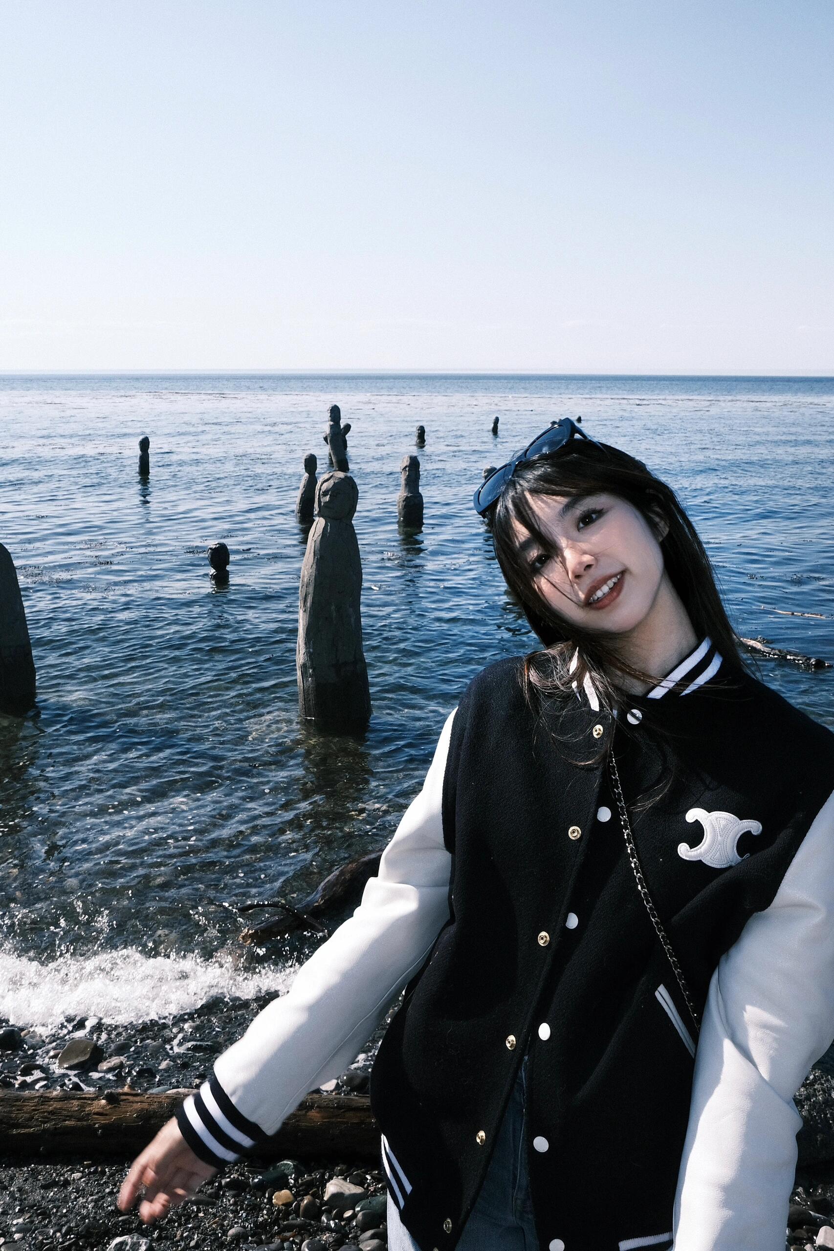 【 女模特图 】