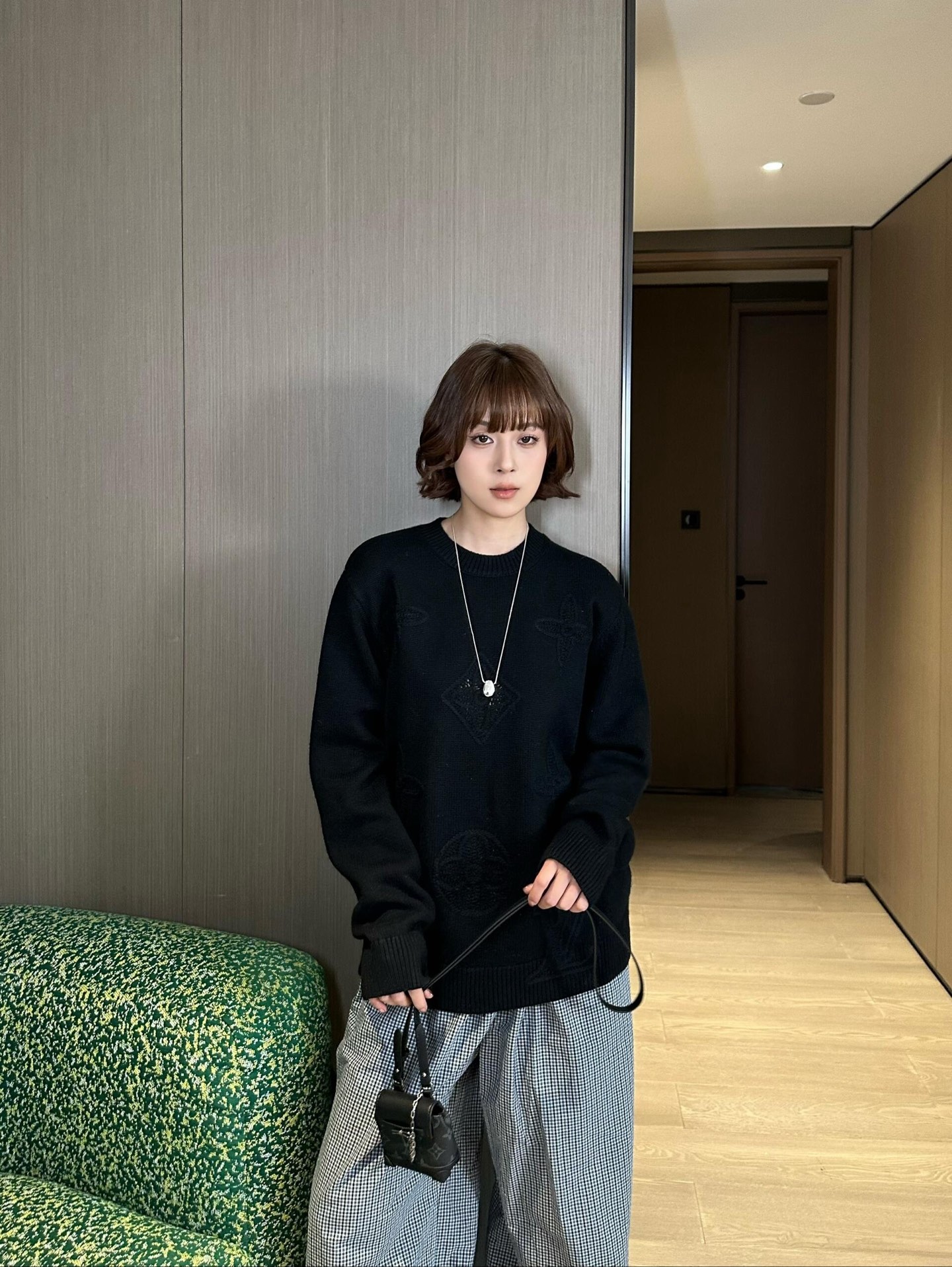 【 女模特图 】