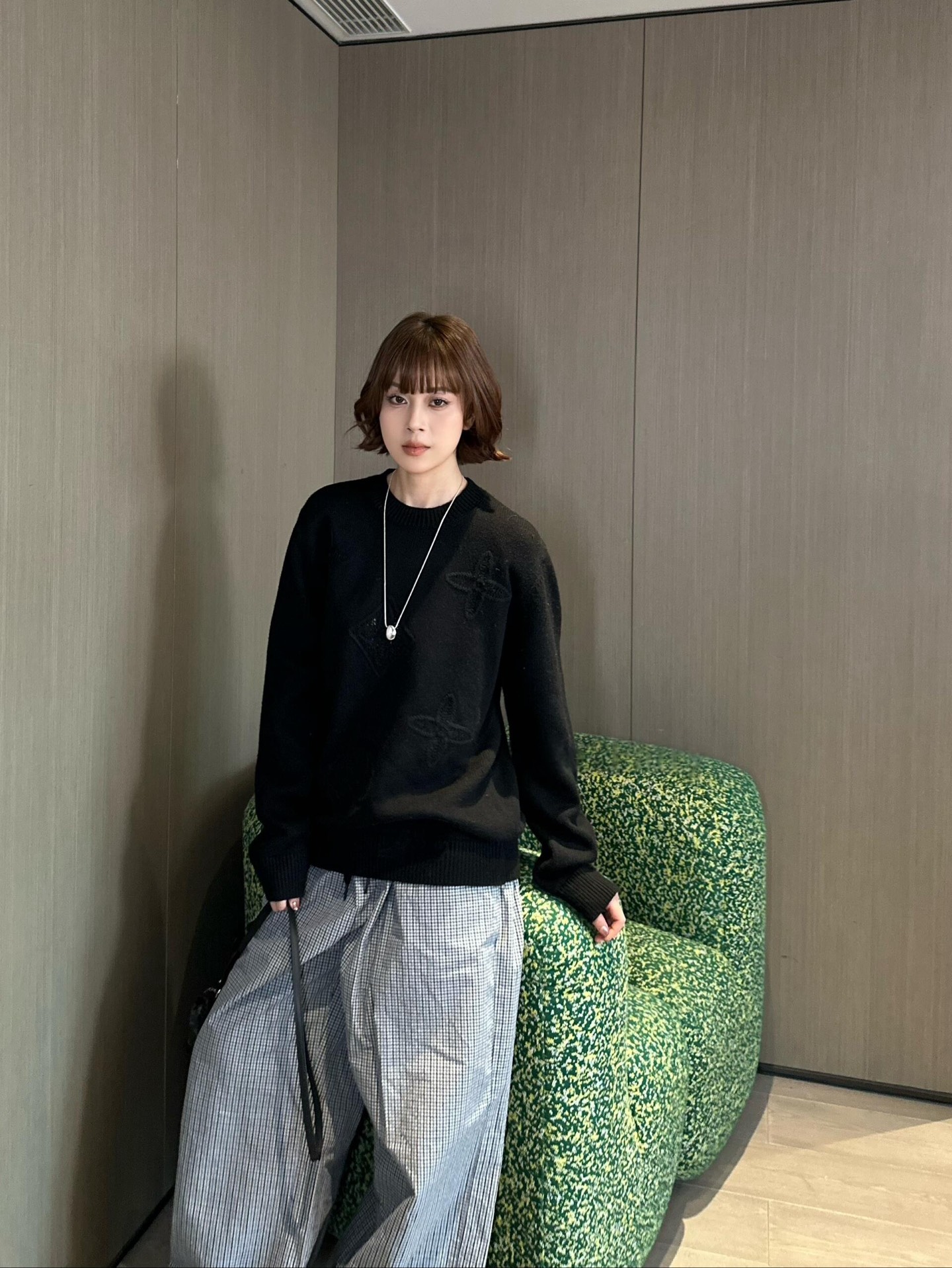 【 女模特图 】