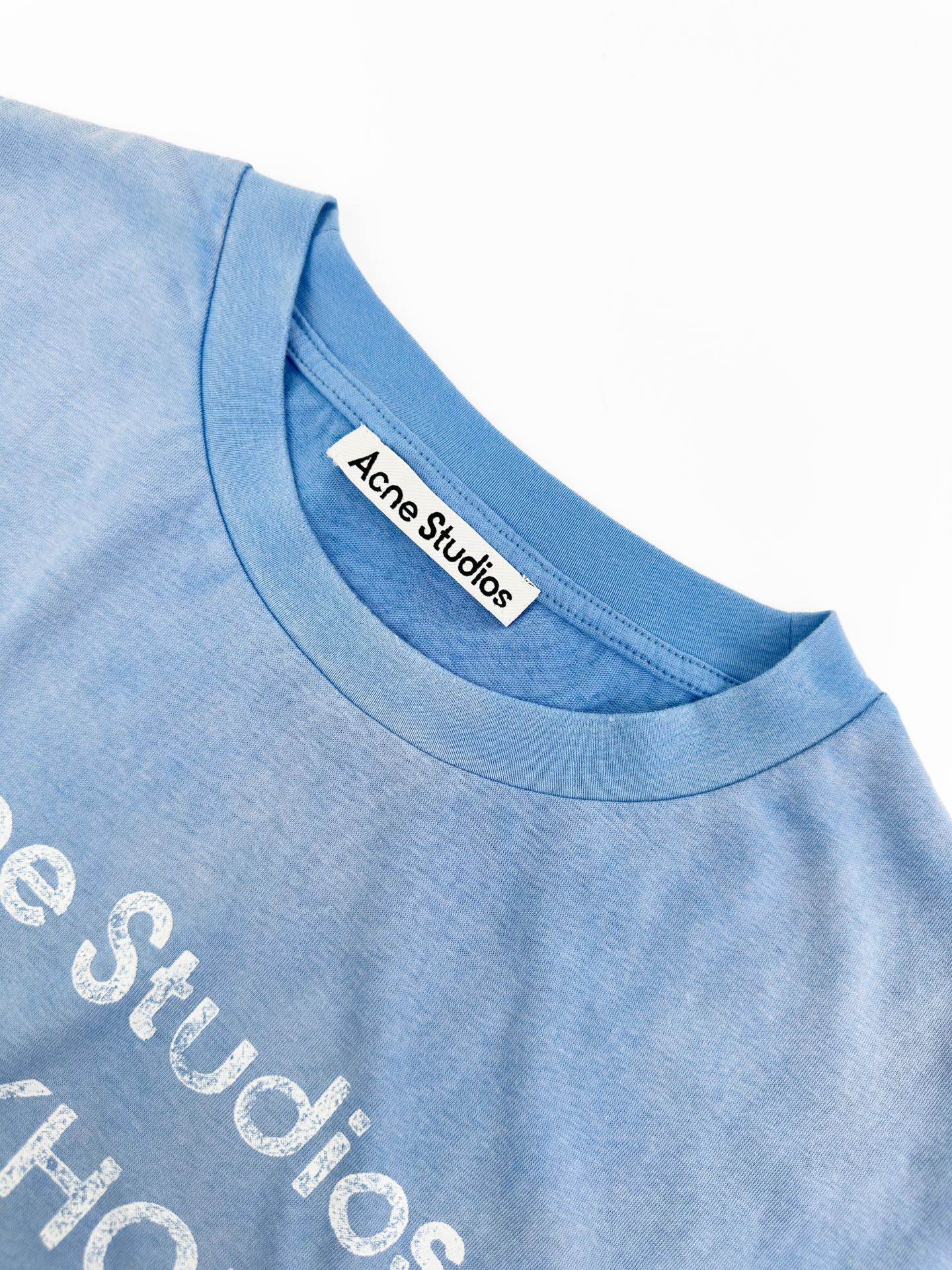 Acne Studios Acne Studios 喷绘做旧徽标短袖