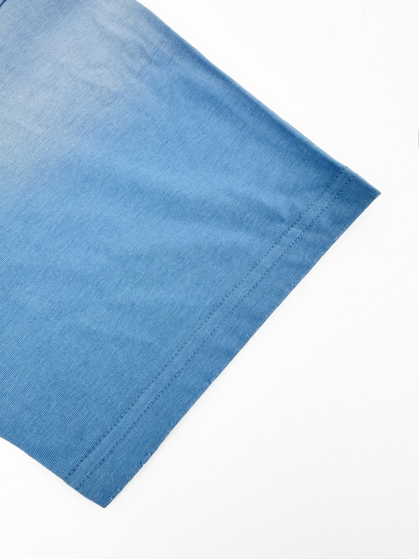 Acne Studios Acne Studios 喷绘做旧徽标短袖