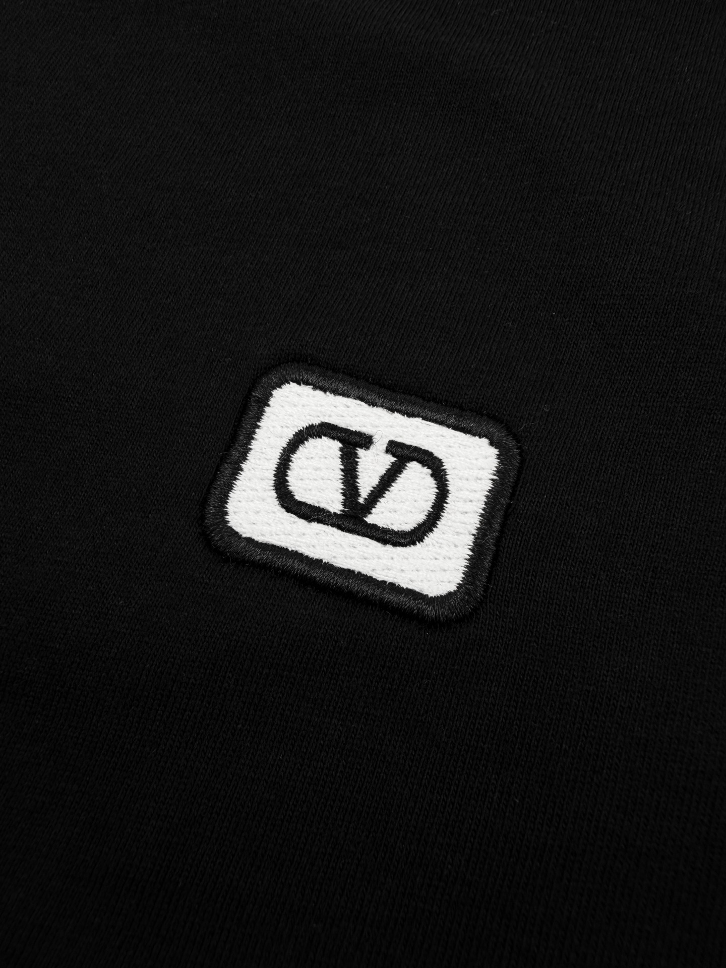 Valentino 辅料： 定制1:1 VALENTINO 商标