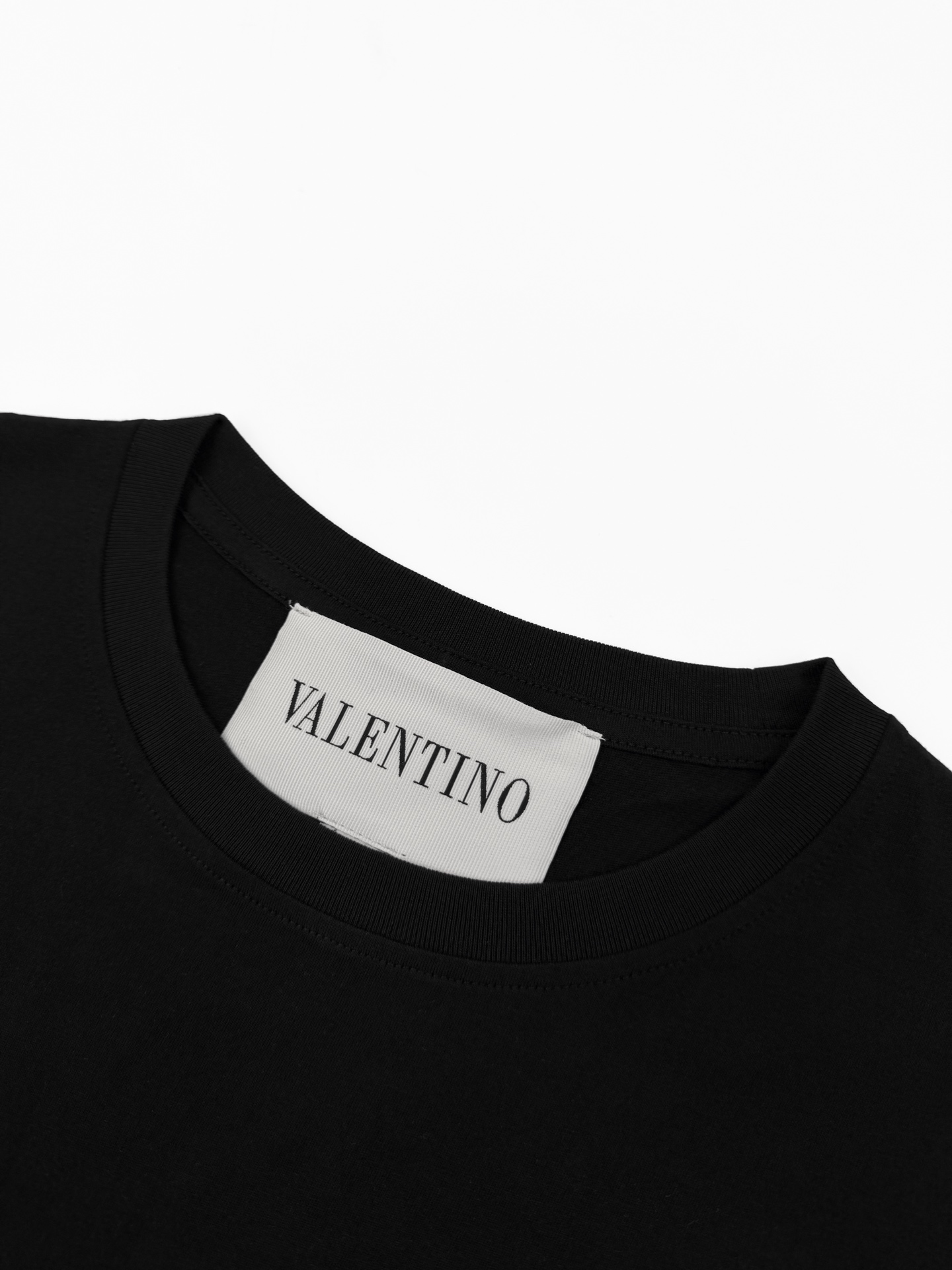 Valentino 辅料： 定制1:1 VALENTINO 商标
