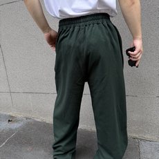 Acne Studios 刺绣长裤 定制森雾云絮磨毛抓绒 垂坠有型 柔糯亲肤 取色森雾墨绿 凝萃北欧深林幽谧暮色 复古沉 Acne Studios 刺绣长裤 定制森雾云絮磨毛抓绒 垂坠有型 柔糯亲肤 取色森雾墨绿 凝萃北欧深林幽谧暮色 复古沉