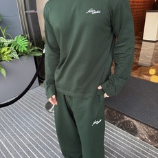 Acne Studios 刺绣长袖 定制森雾云絮有机棉针织 细腻柔软 舒适亲肤 取色森雾墨绿 凝萃北欧深林幽谧暮色 复古 Acne Studios 刺绣长袖 定制森雾云絮有机棉针织 细腻柔软 舒适亲肤 取色森雾墨绿 凝萃北欧深林幽谧暮色 复古