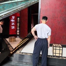 Acne Studios 刺绣长裤 定制森雾云絮磨毛抓绒 垂坠有型 柔糯亲肤 取色森雾墨绿 凝萃北欧深林幽谧暮色 复古沉 Acne Studios 刺绣长裤 定制森雾云絮磨毛抓绒 垂坠有型 柔糯亲肤 取色森雾墨绿 凝萃北欧深林幽谧暮色 复古沉